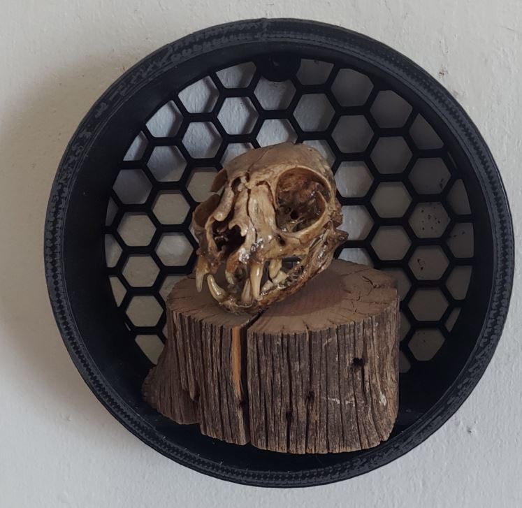 Simple Embellished Round Shelf