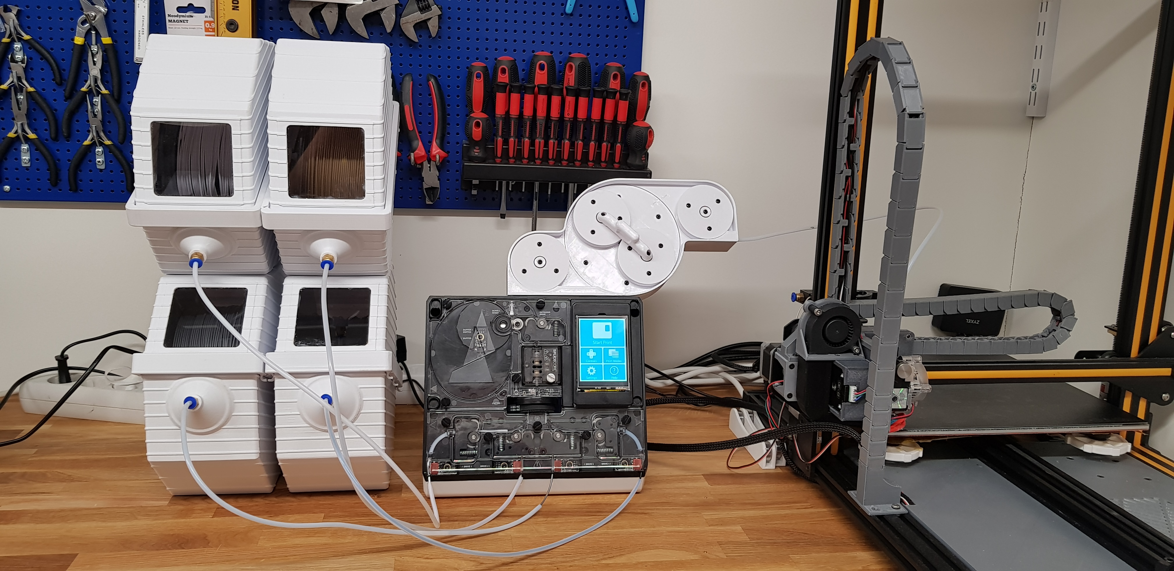 Filament dry storage and feed box