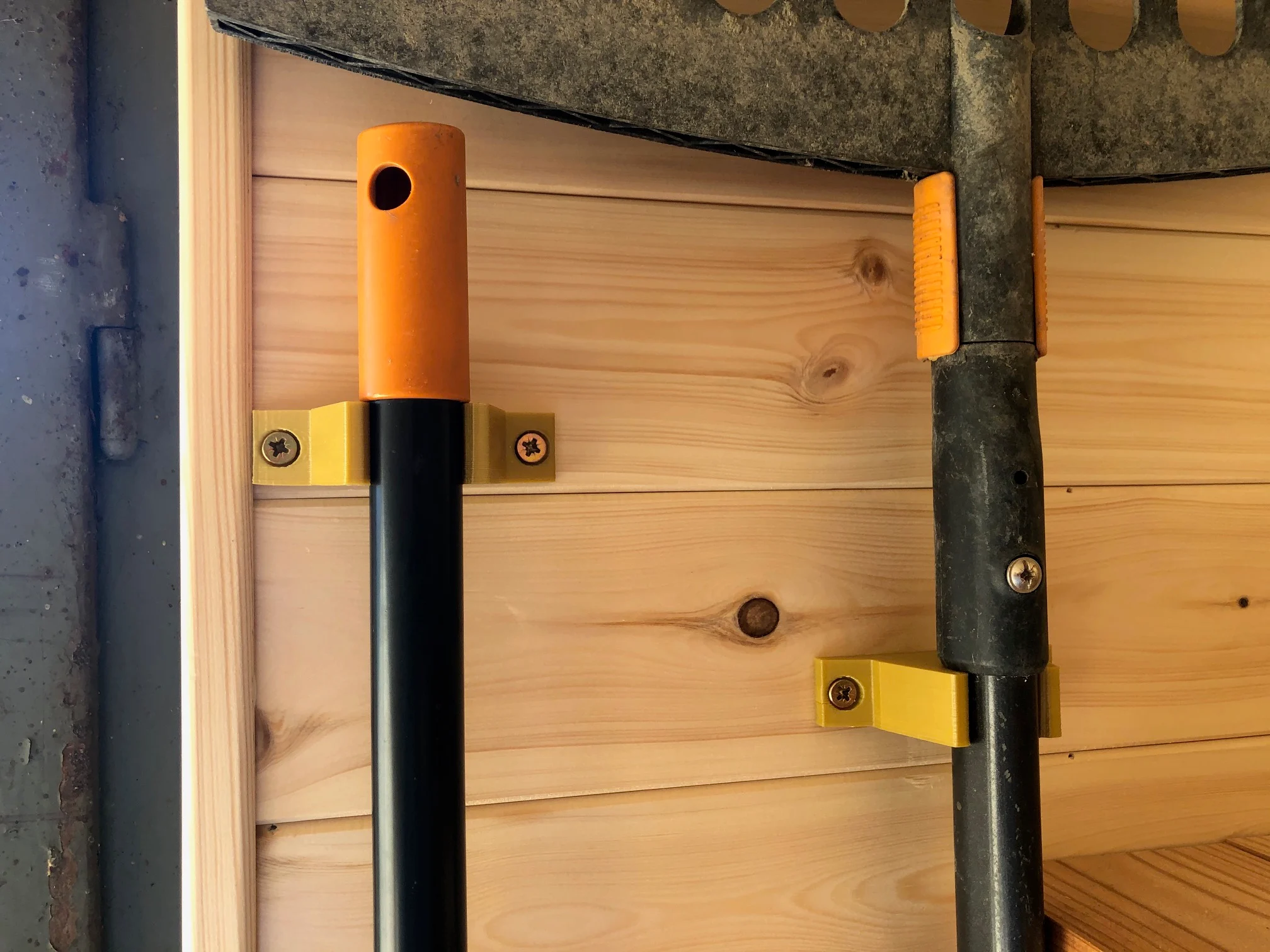 Fiskars garden tool holders