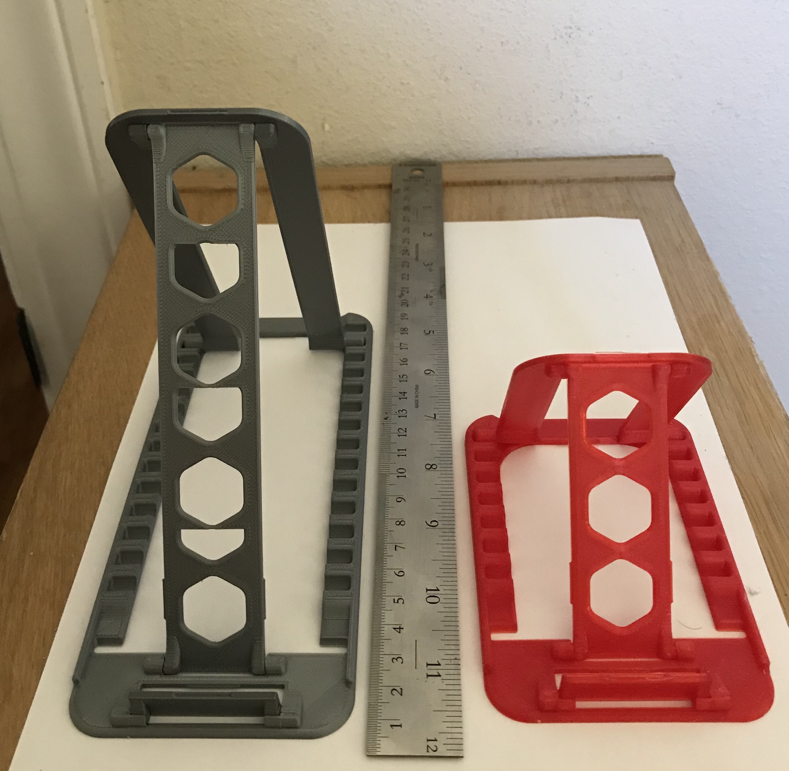 Extended Phone/Tablet Stand - Flat fold - Print in place!