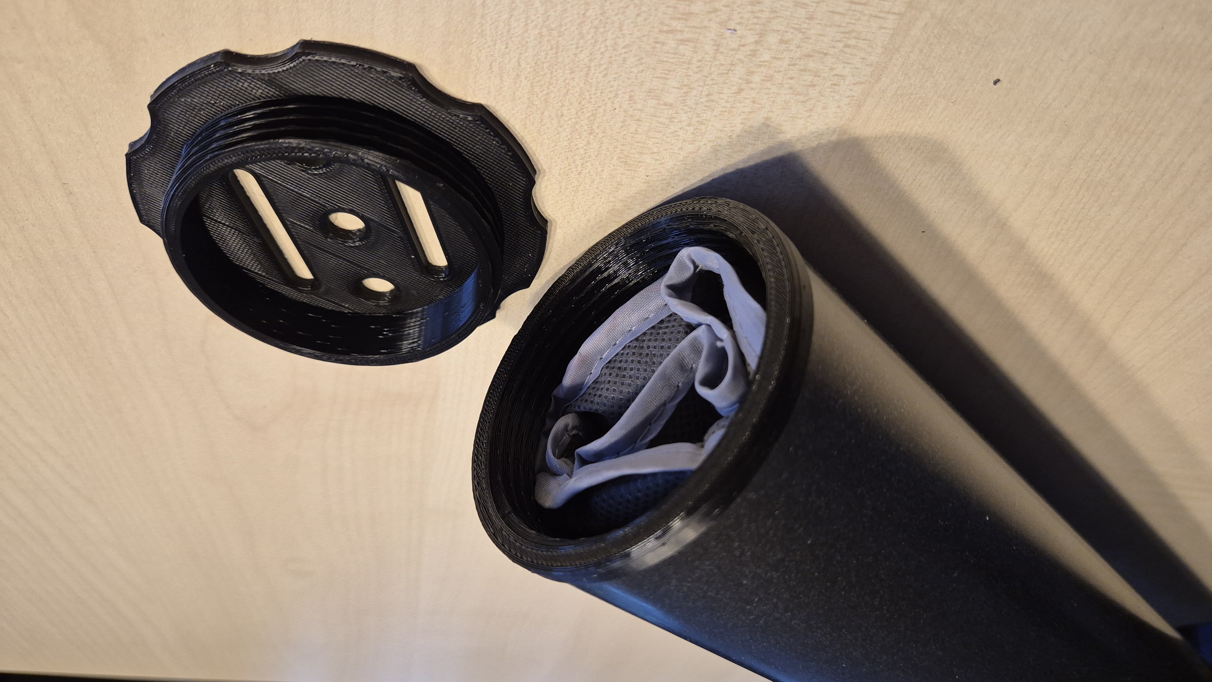 Screw cap for PVC tubes/transport tube for fishing rods