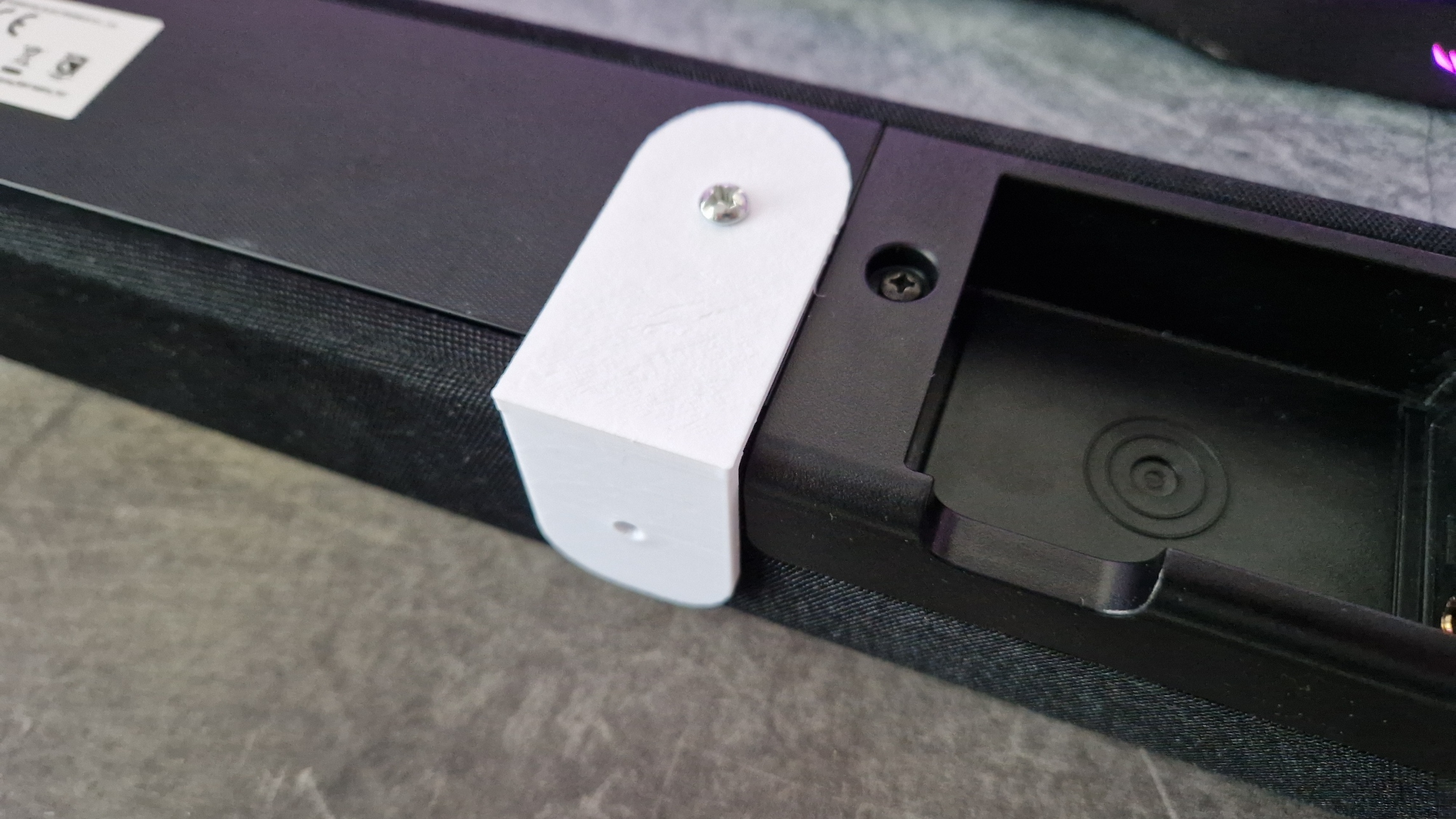 Samsung soundbar K360 wall mount bracket