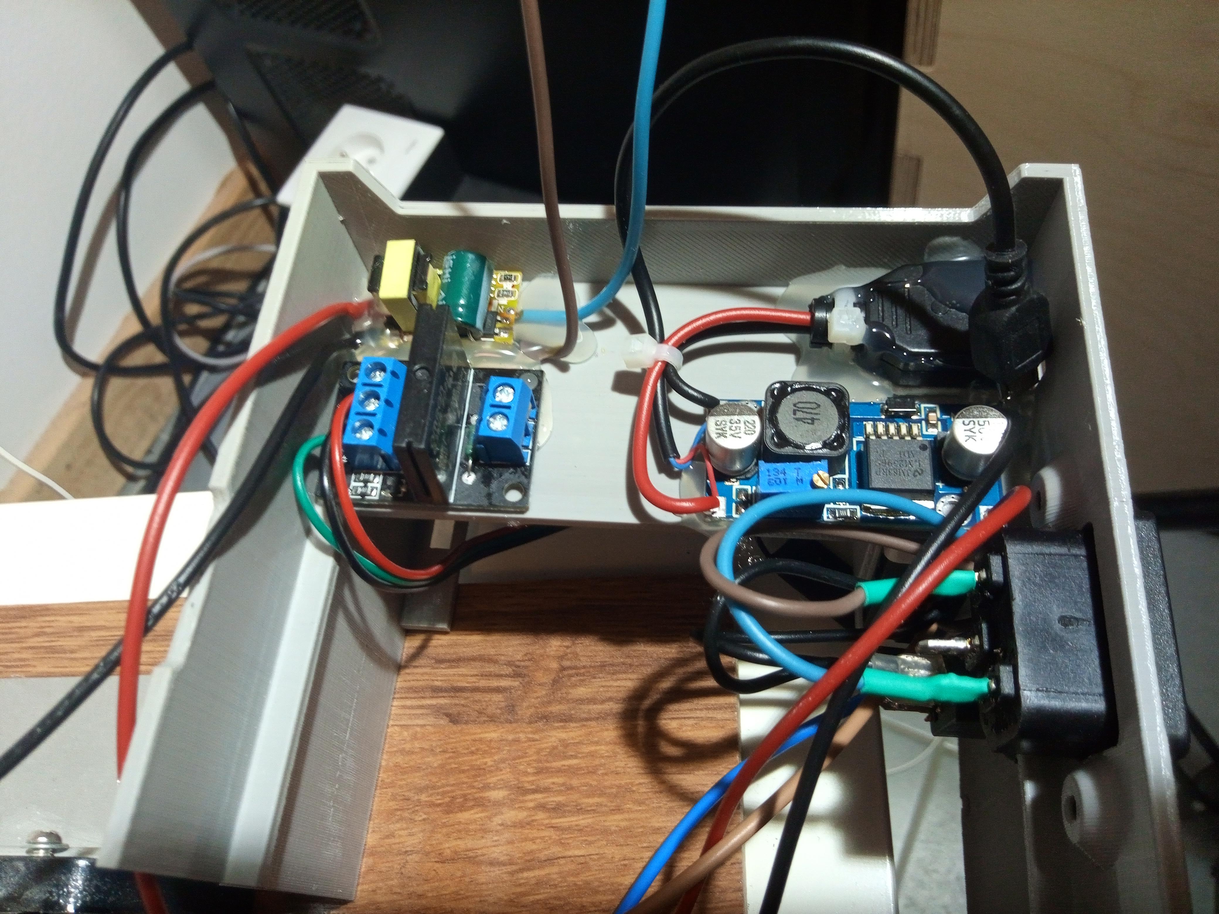 Anet A8 case on RPi Zero, SONOF, Relay itp.
