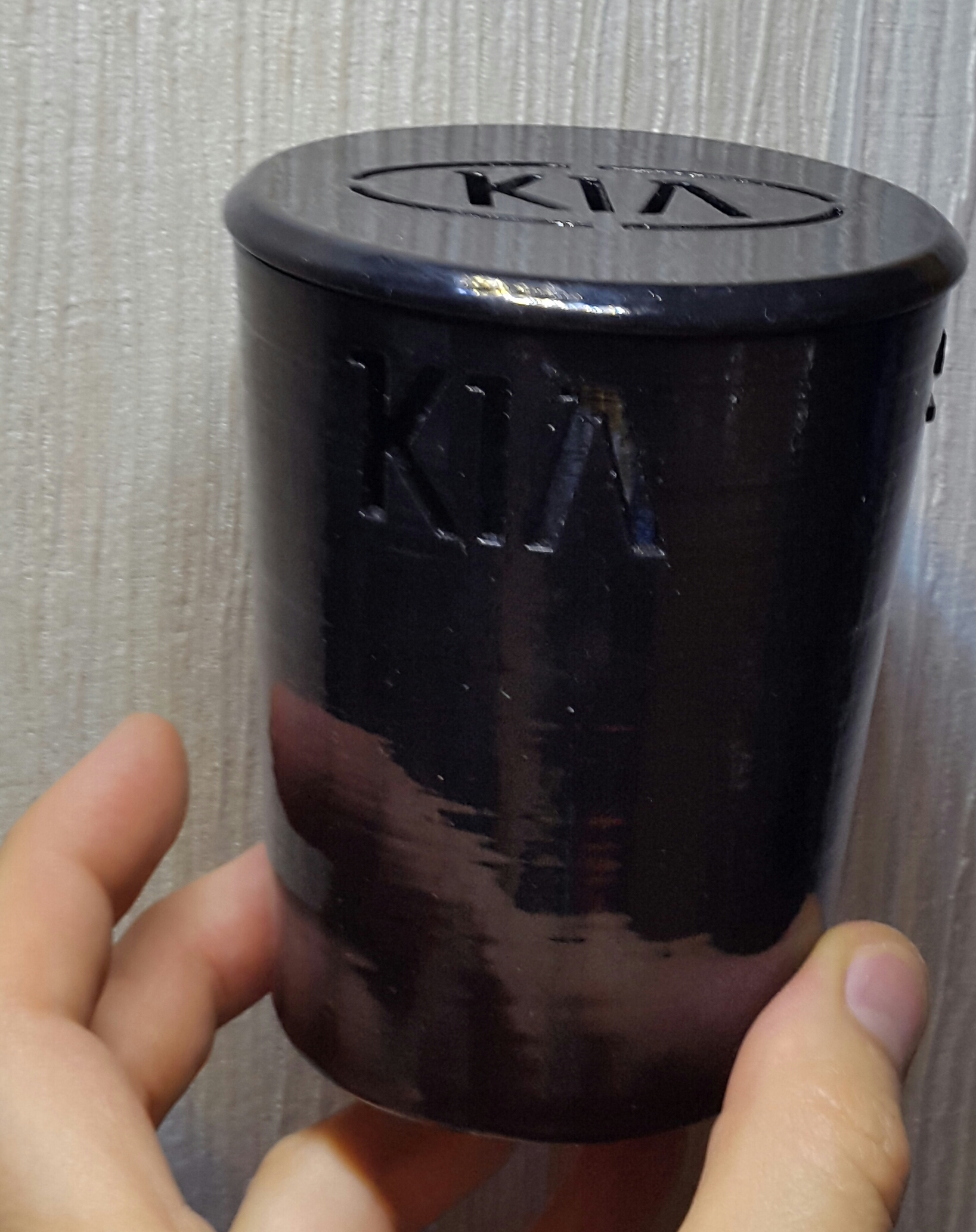 Kia sportage trash can