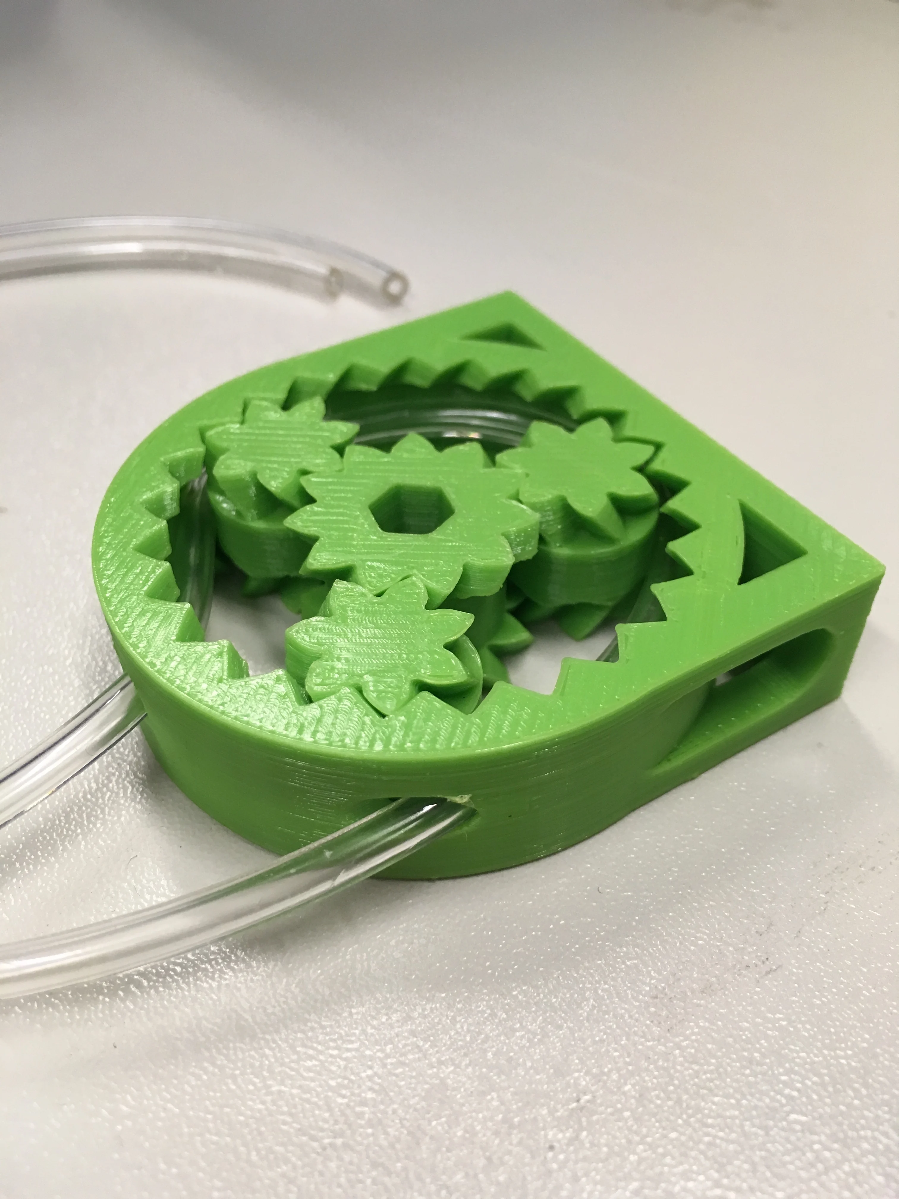 Mountable peristaltic gear pump, comes with allen key