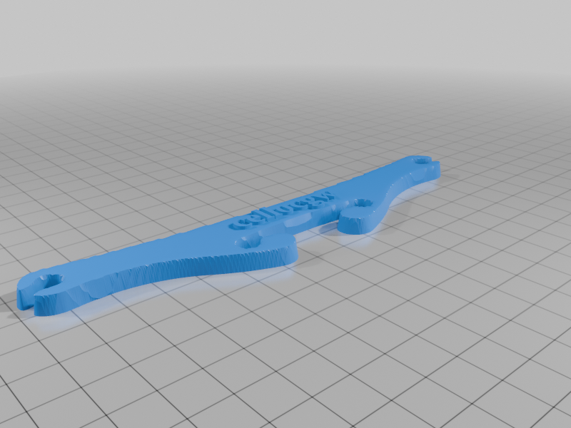 Saxophone neck strap spreader bar