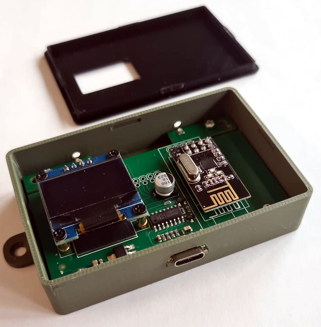 Case for the Hoymiles DTU PCB from DIAMEX