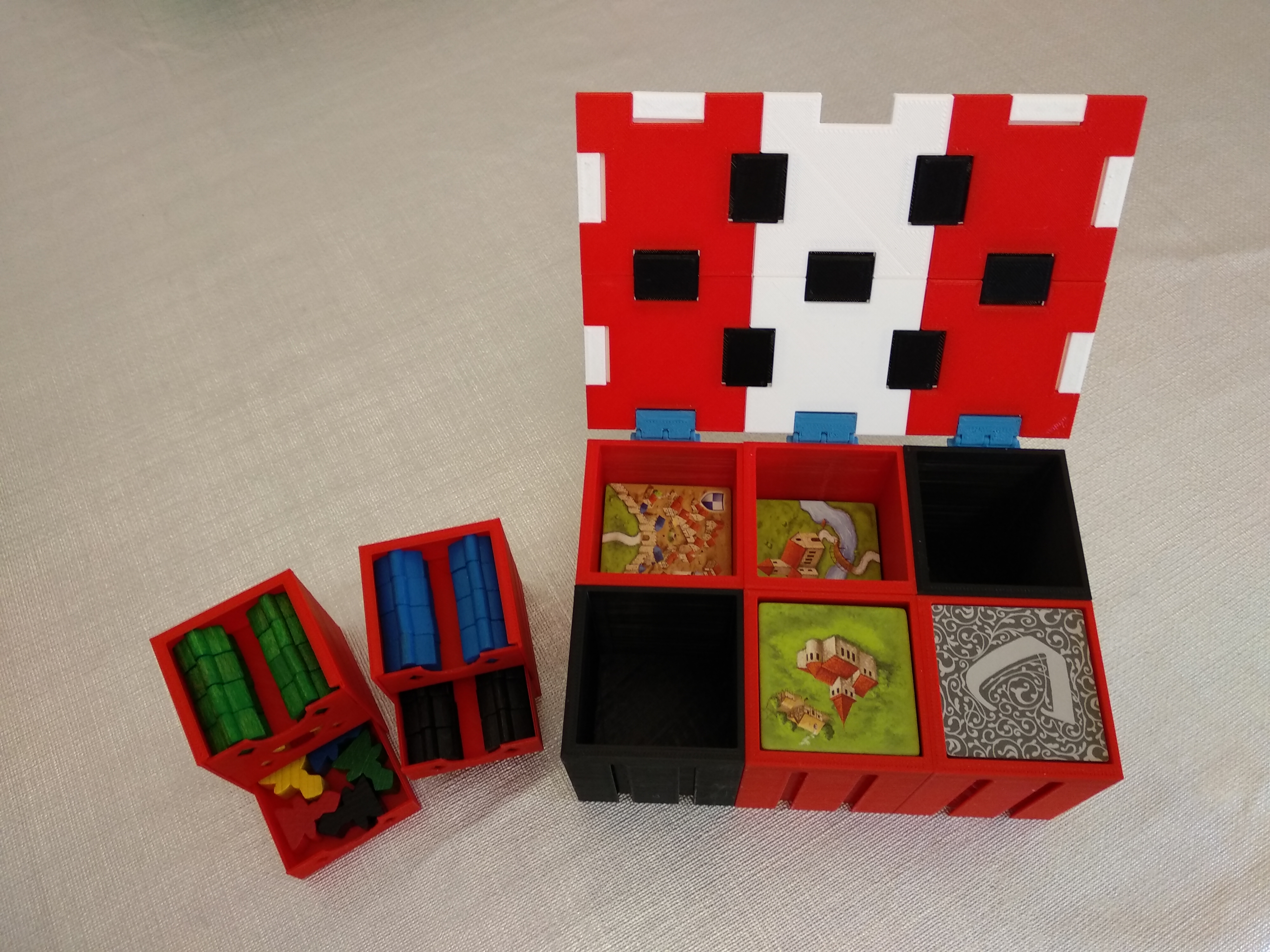 Carcassone Modular Box / Caja modular para Carcassonne