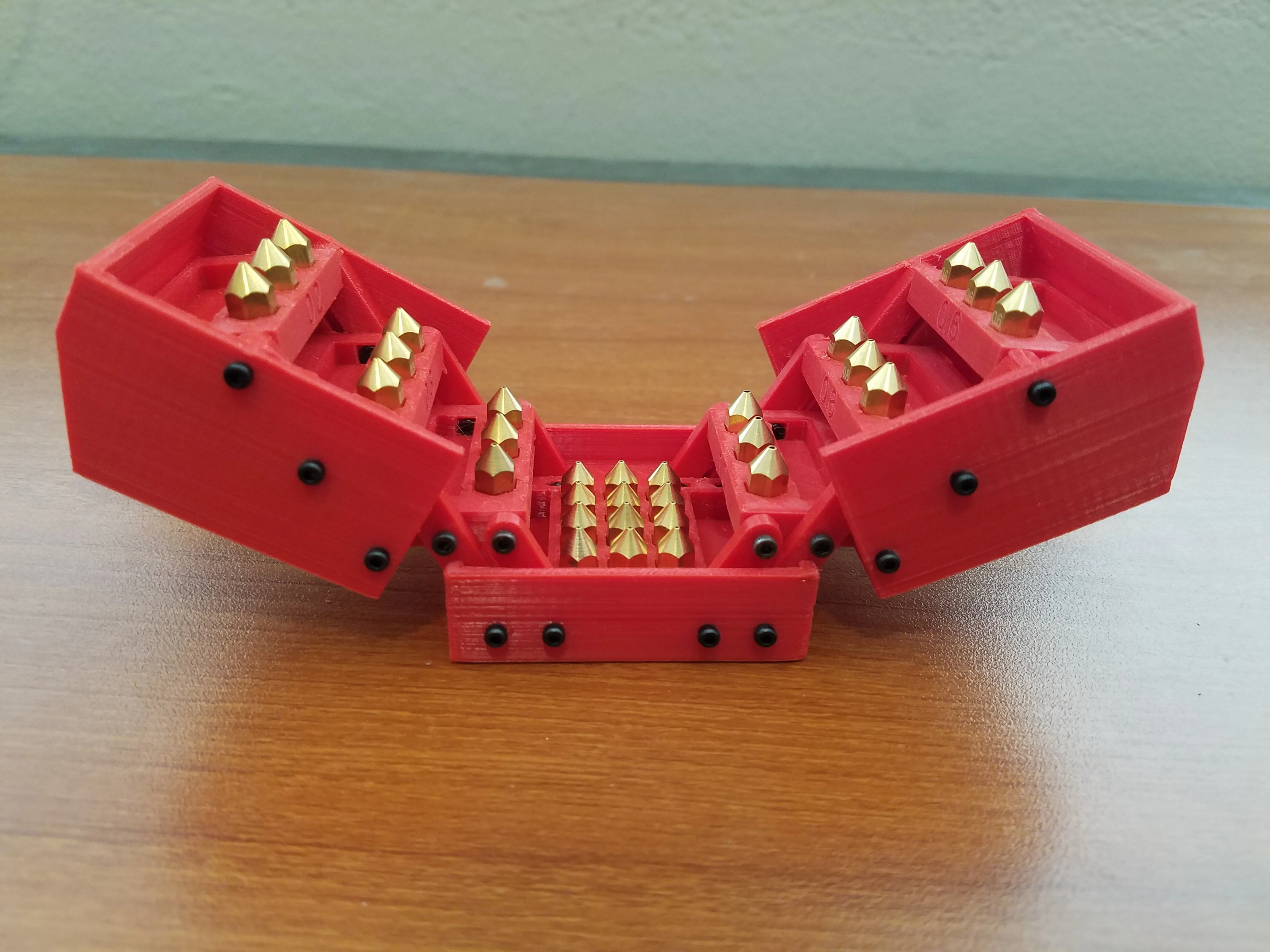 Mini Cantilevered Nozzle Box