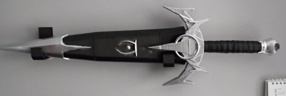 Mehrunes' Razor Wall mount