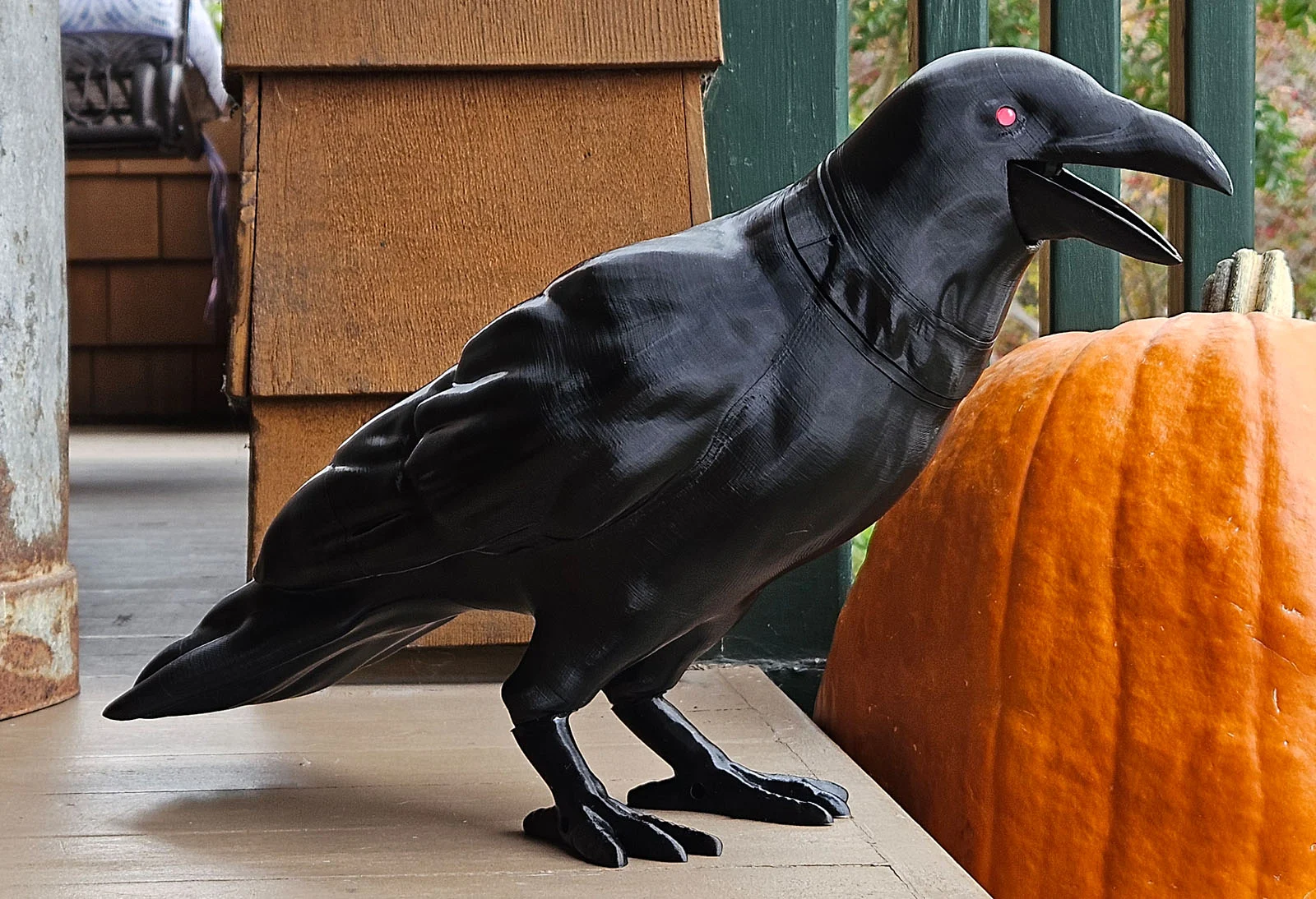 Animatronic Halloween Crow