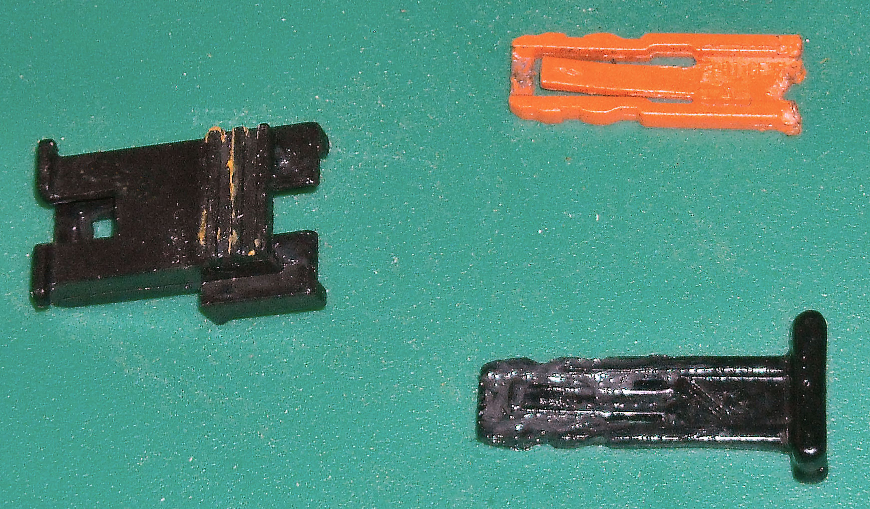 Cruze (and others) coil connector lock tab