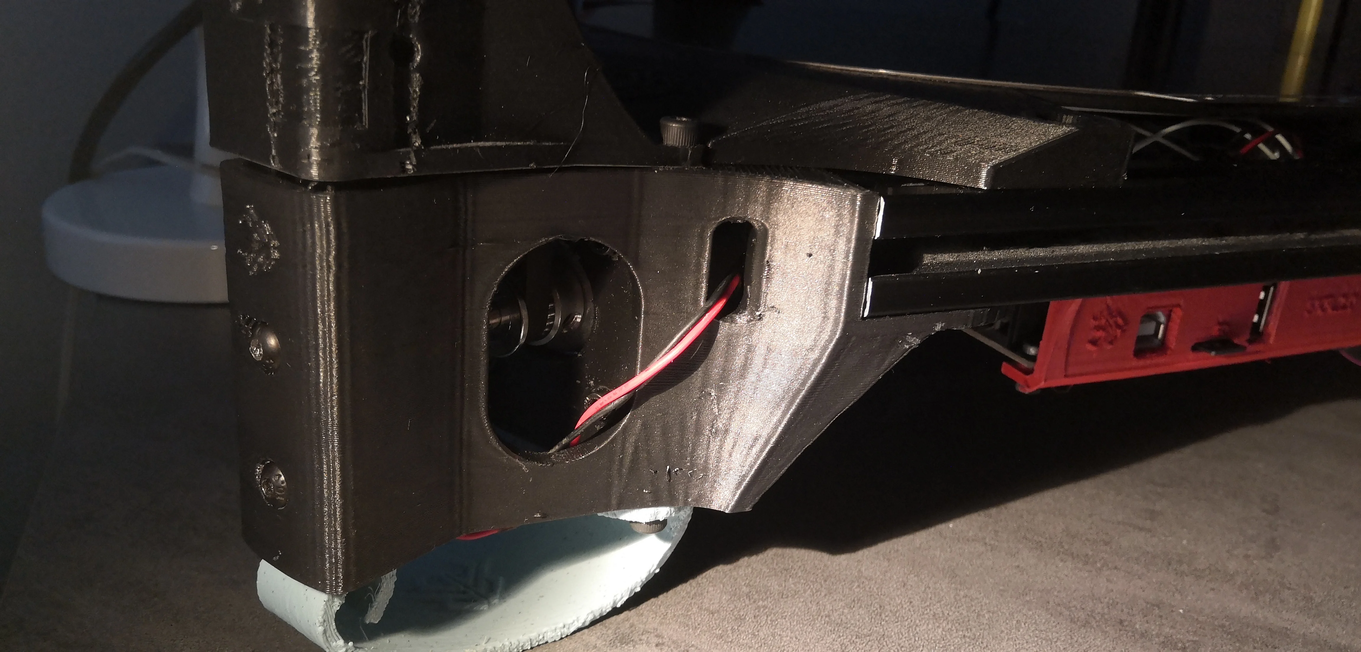 Delta Corner Frame Extenders