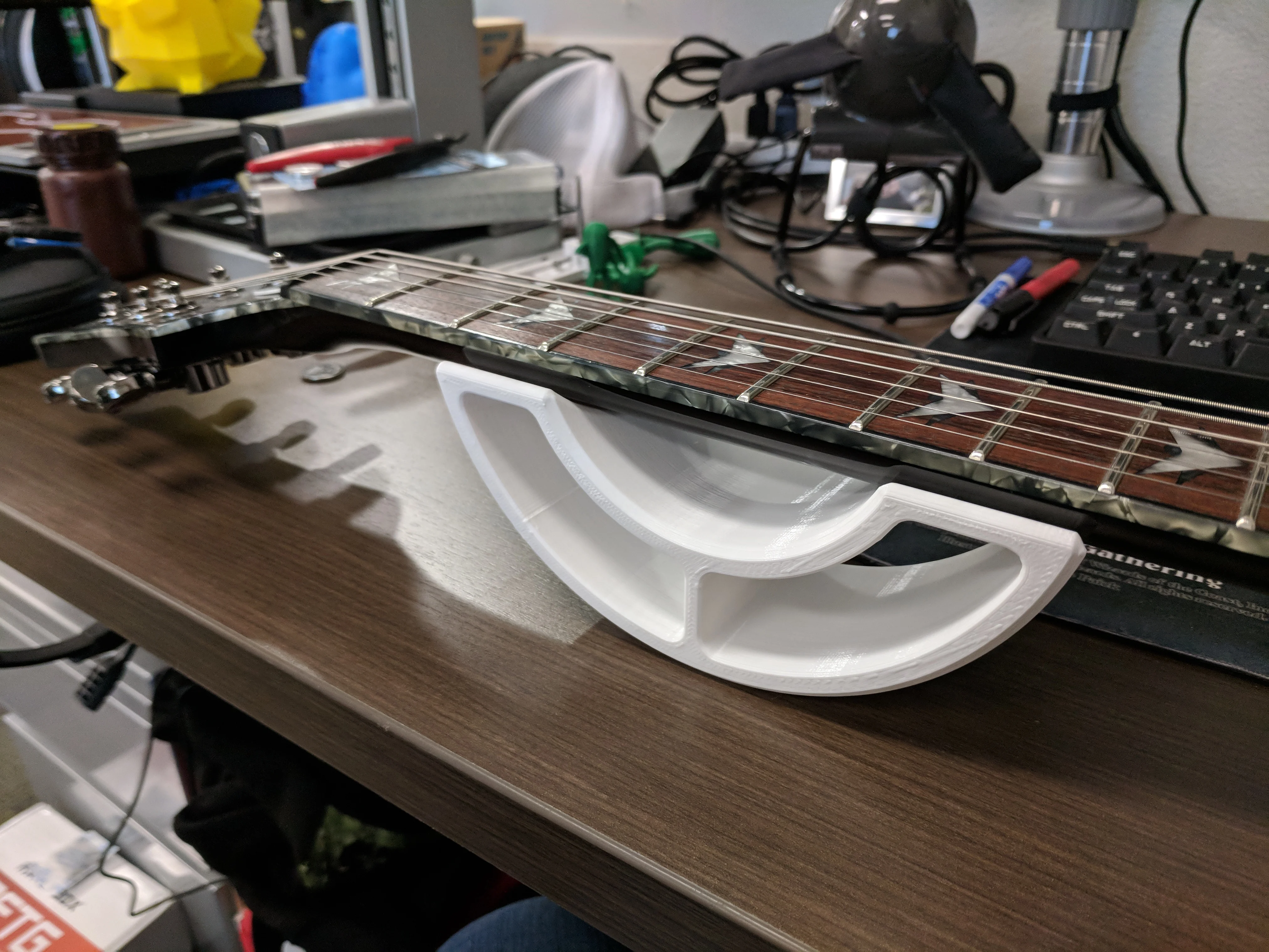 Rocking Guitar Neck Holder / Support