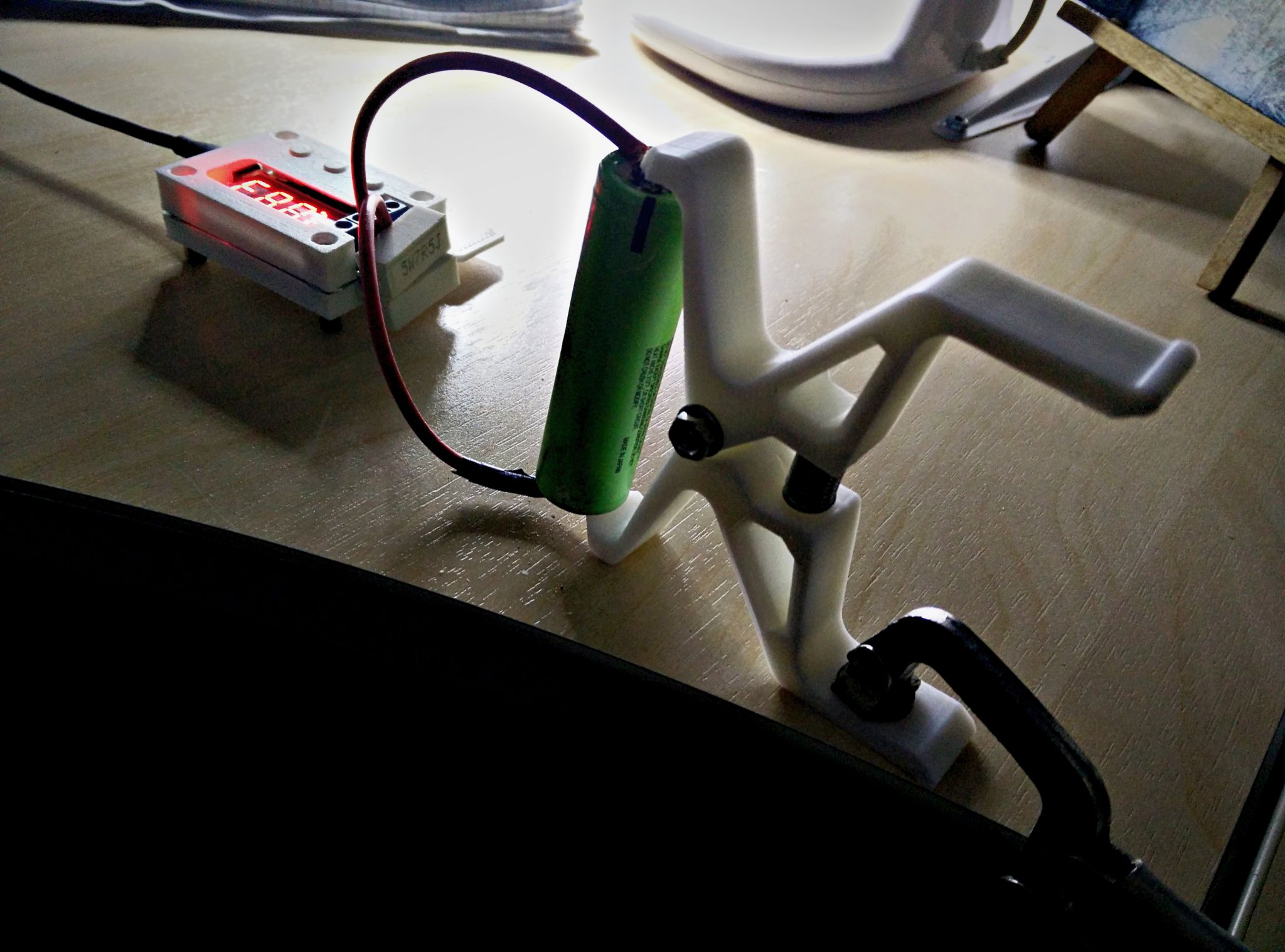 ZB2L3 tester case + 18650 clamp