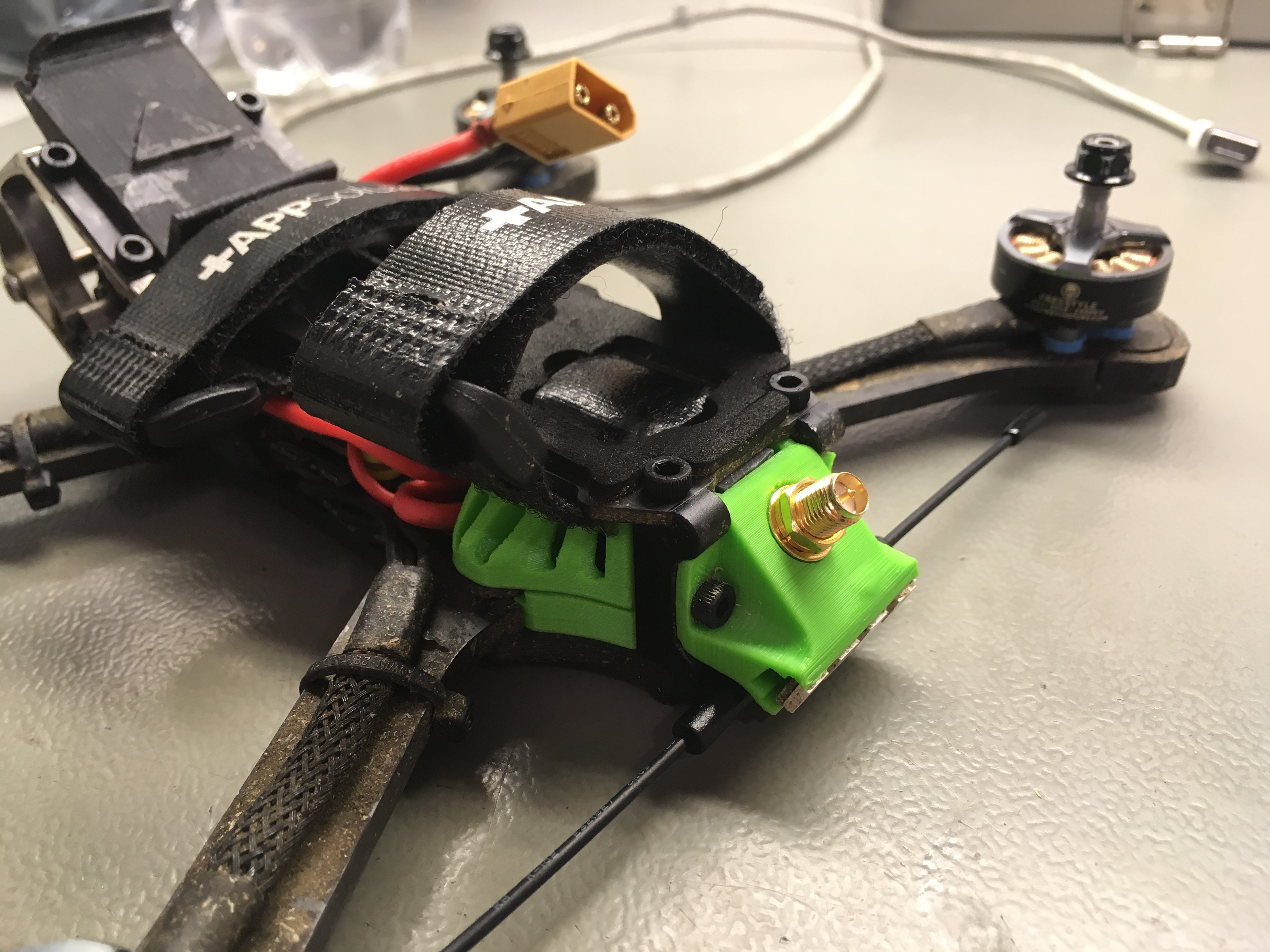 Ultimate Armattan Rooster Collection (R-XSR, TBS Crossfire nano, AKK X2 Ultimate, RDQ Mach 2, GoPro Session, LED strip, Antenna)