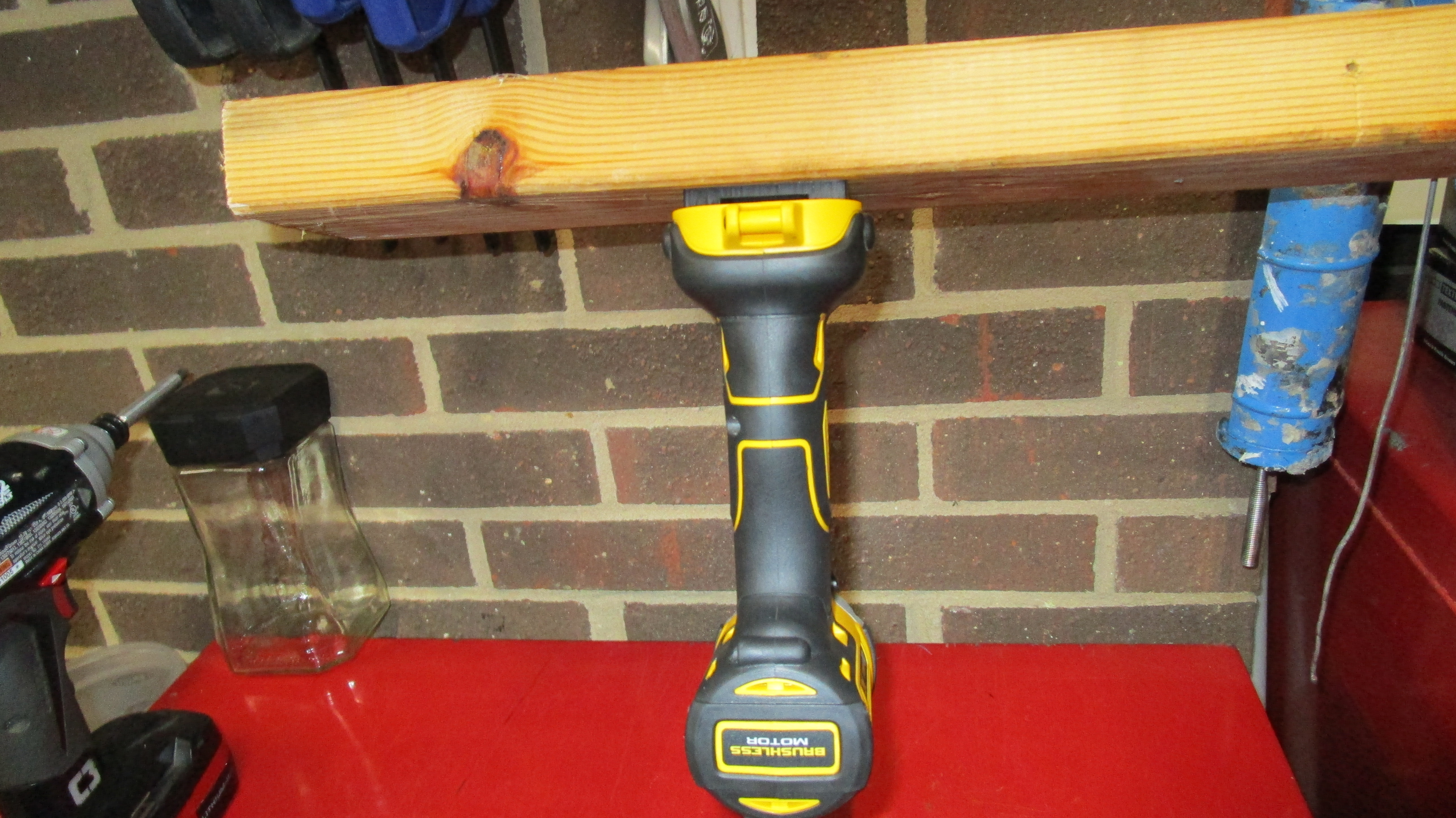 DeWalt 20V Li-ion Tool Holder Mount