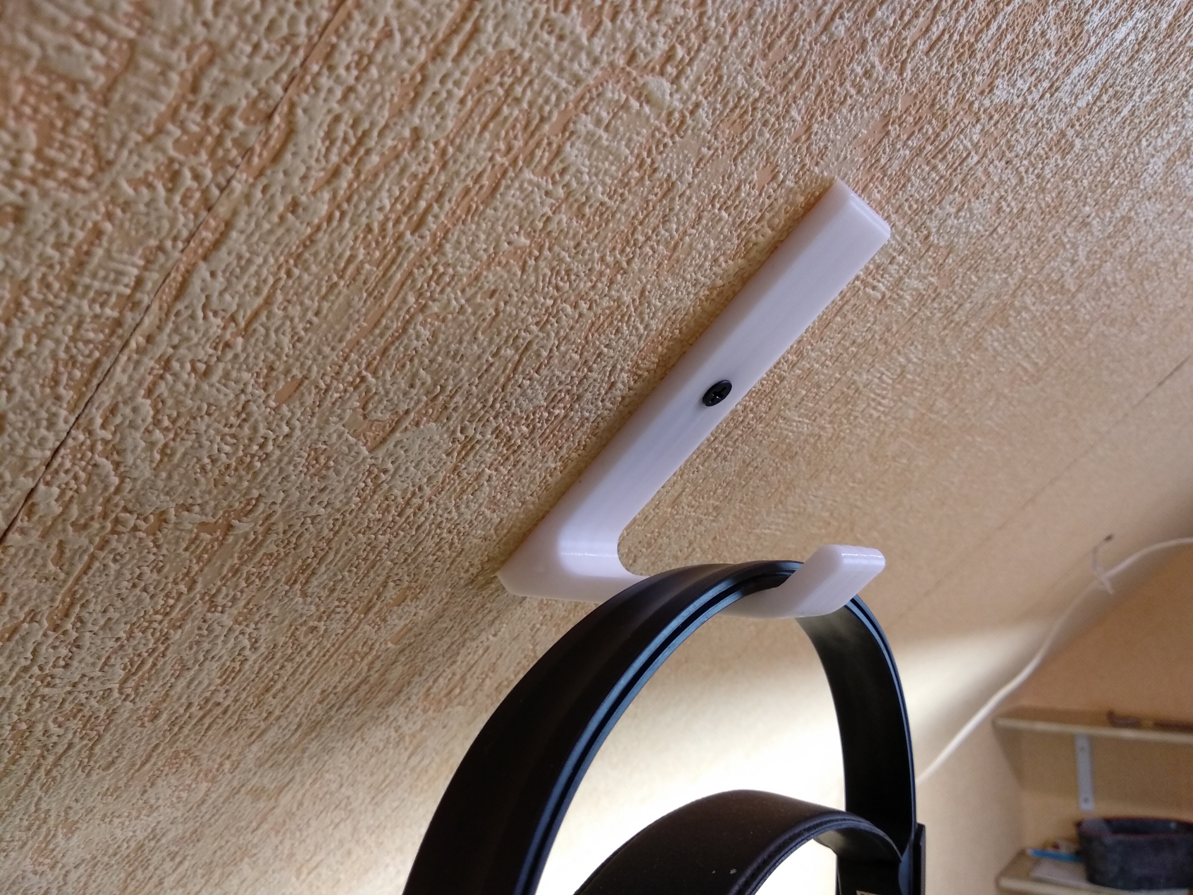Angled attic hook 45deg