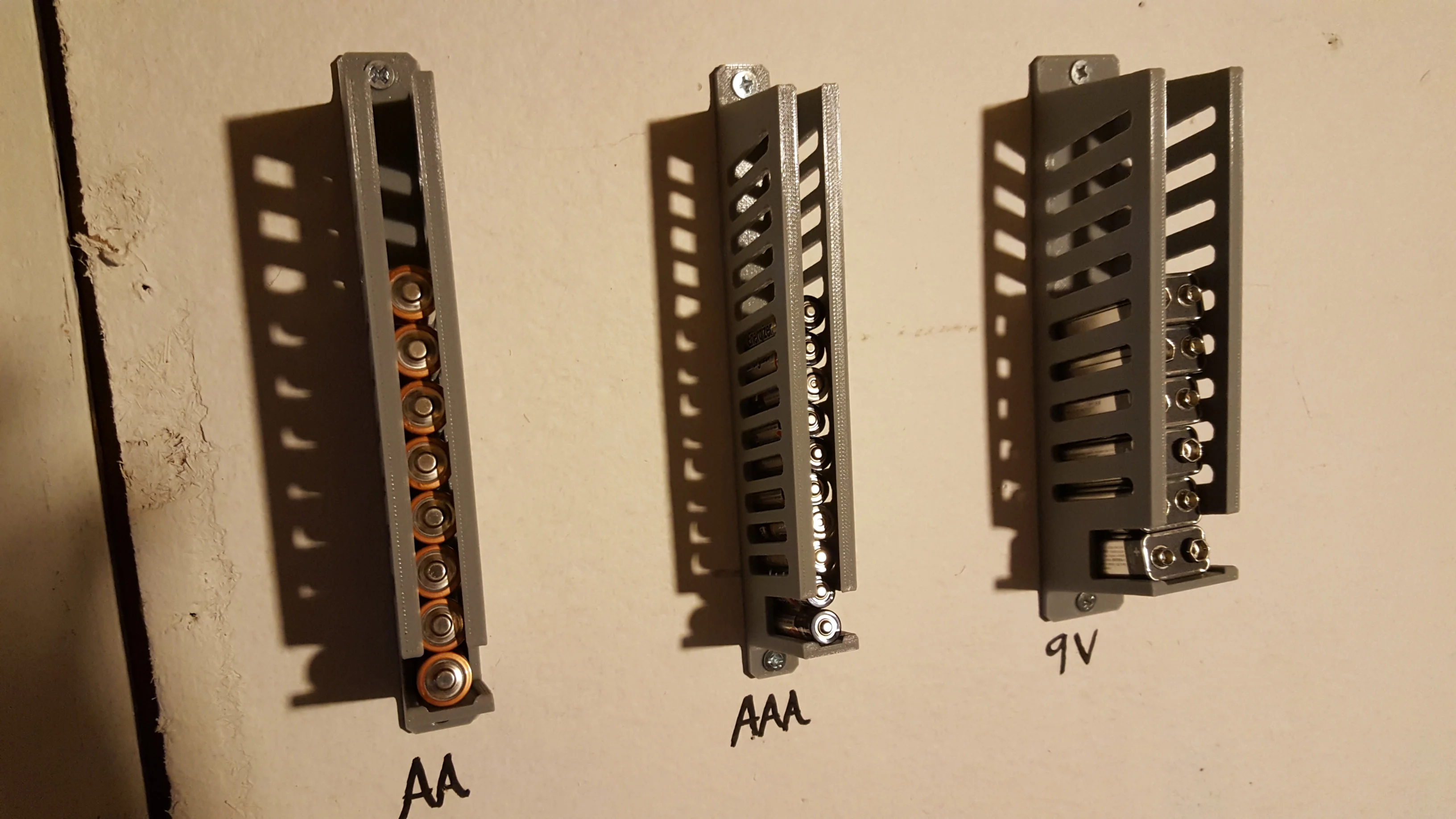 Battery Holder for AAA, AA, C, D, 9V, CR123