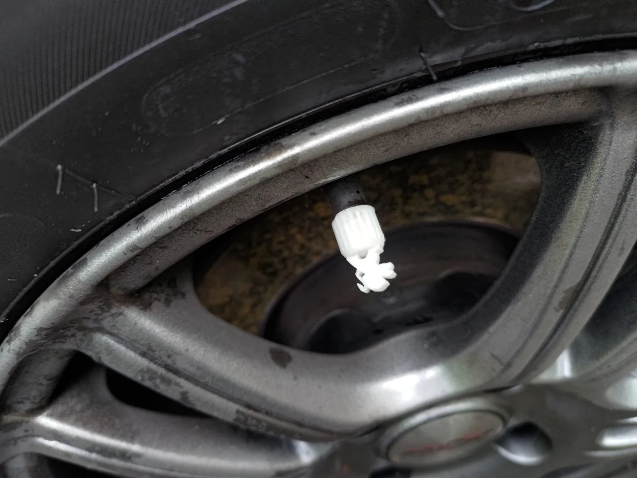 peugeot logo nipple cap