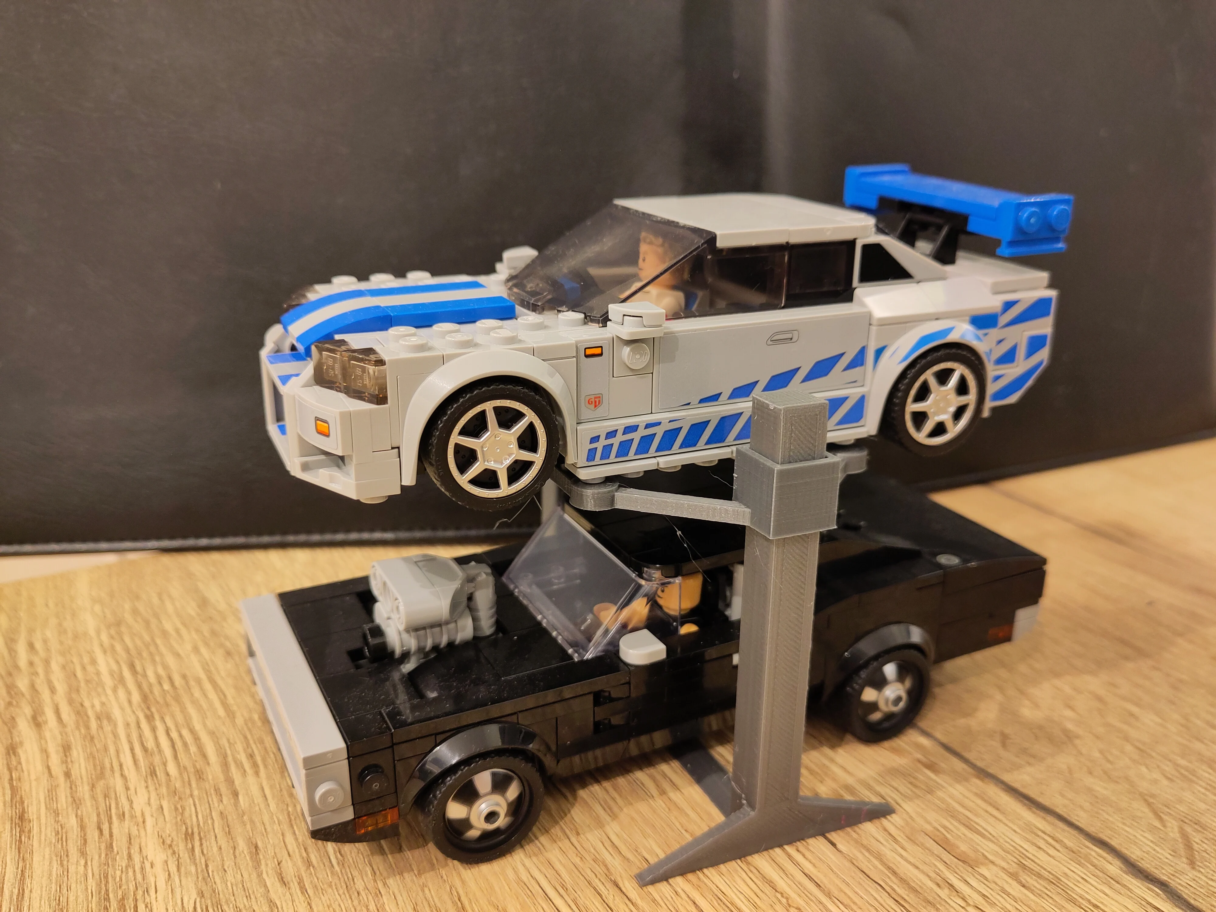 Lego 2 column car lift Speed Champions