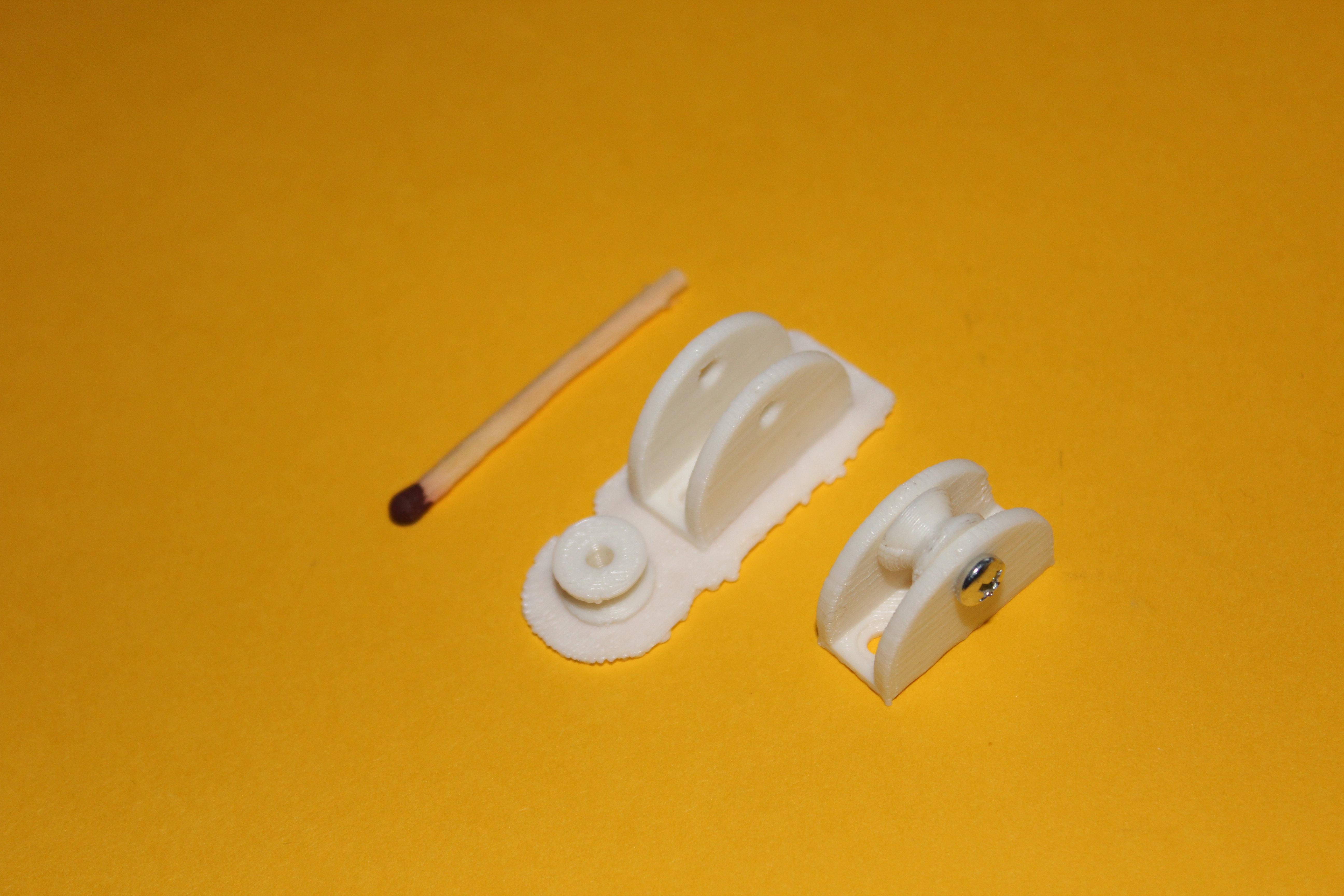 Universal 10mm mini Pulley with Stand.