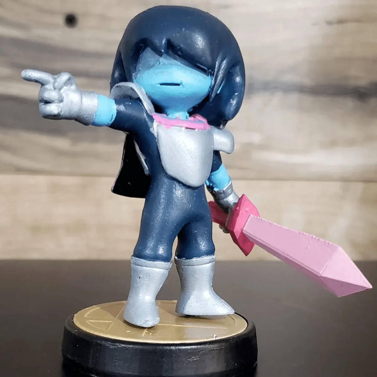 Kris Amiibo Figure