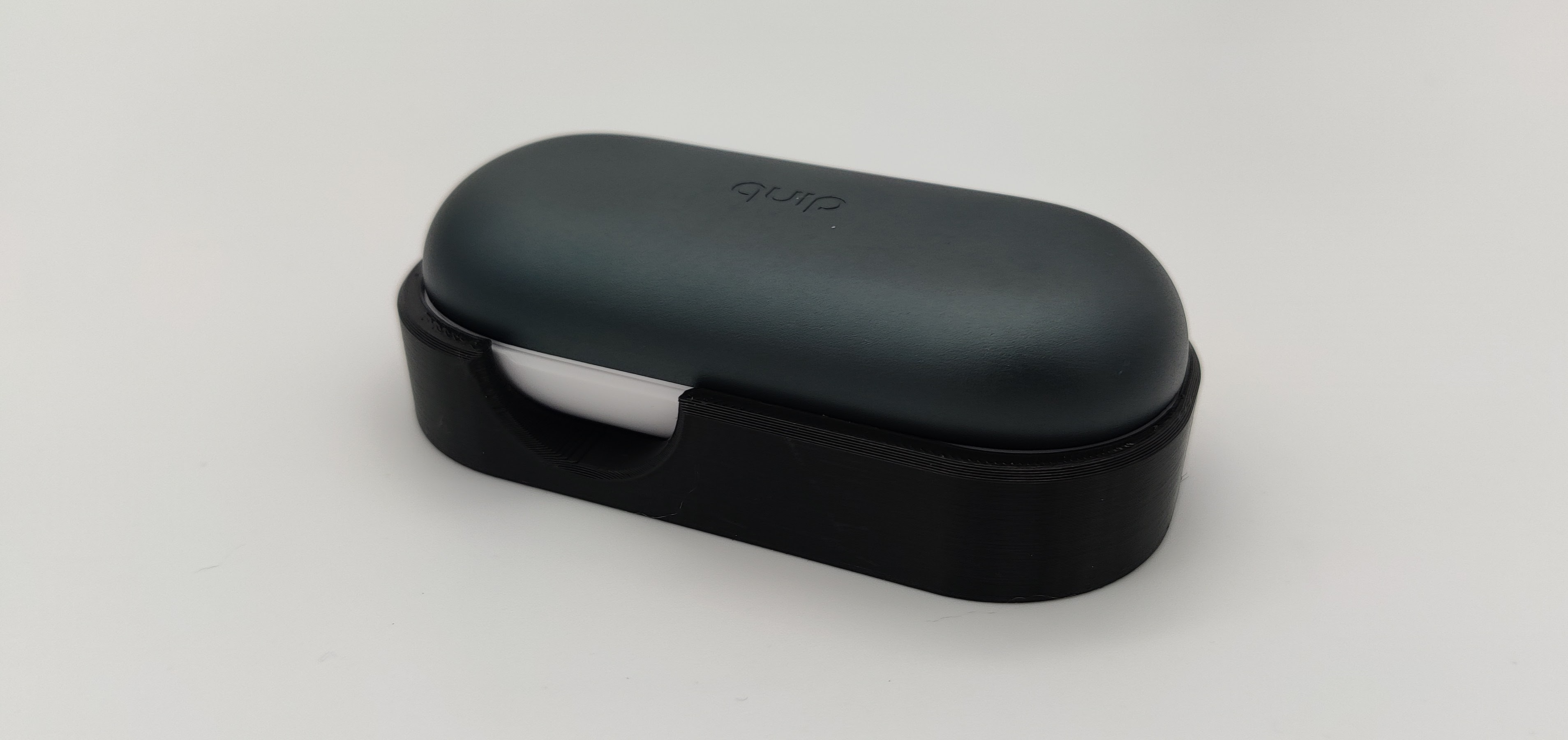 Quip Refillable Floss Pick Mount