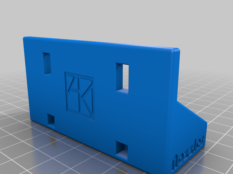 M6 Nozzle Box with Skadis Pegboard Inserts