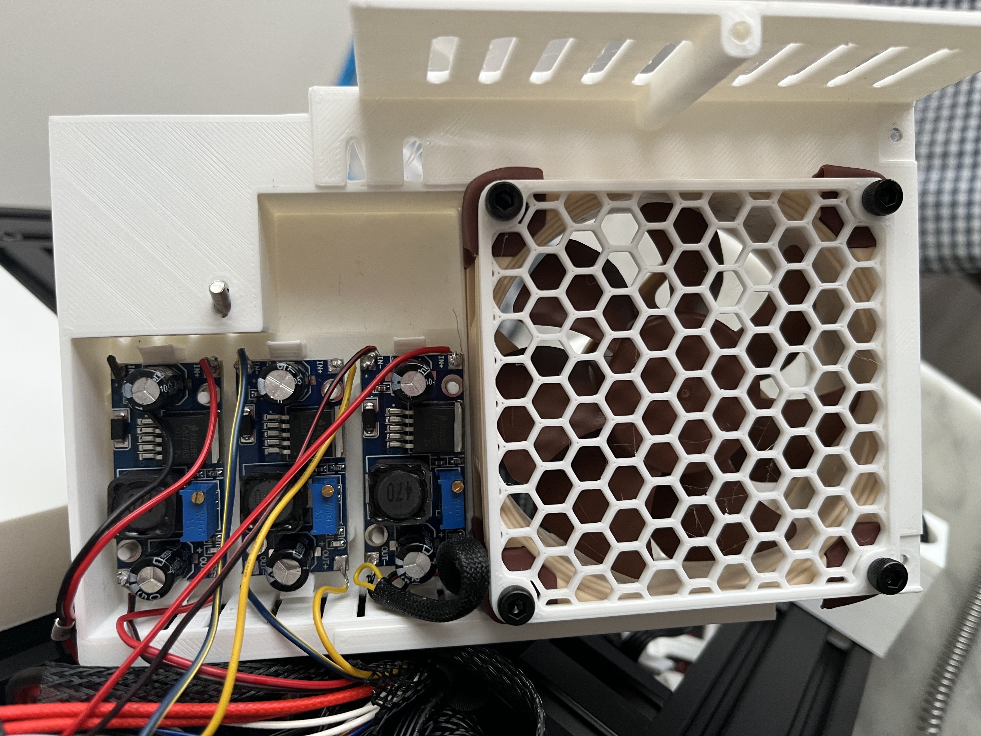 Ender 3 Neo X Noctua Power Supplies 80mm with 3 buck converter hole