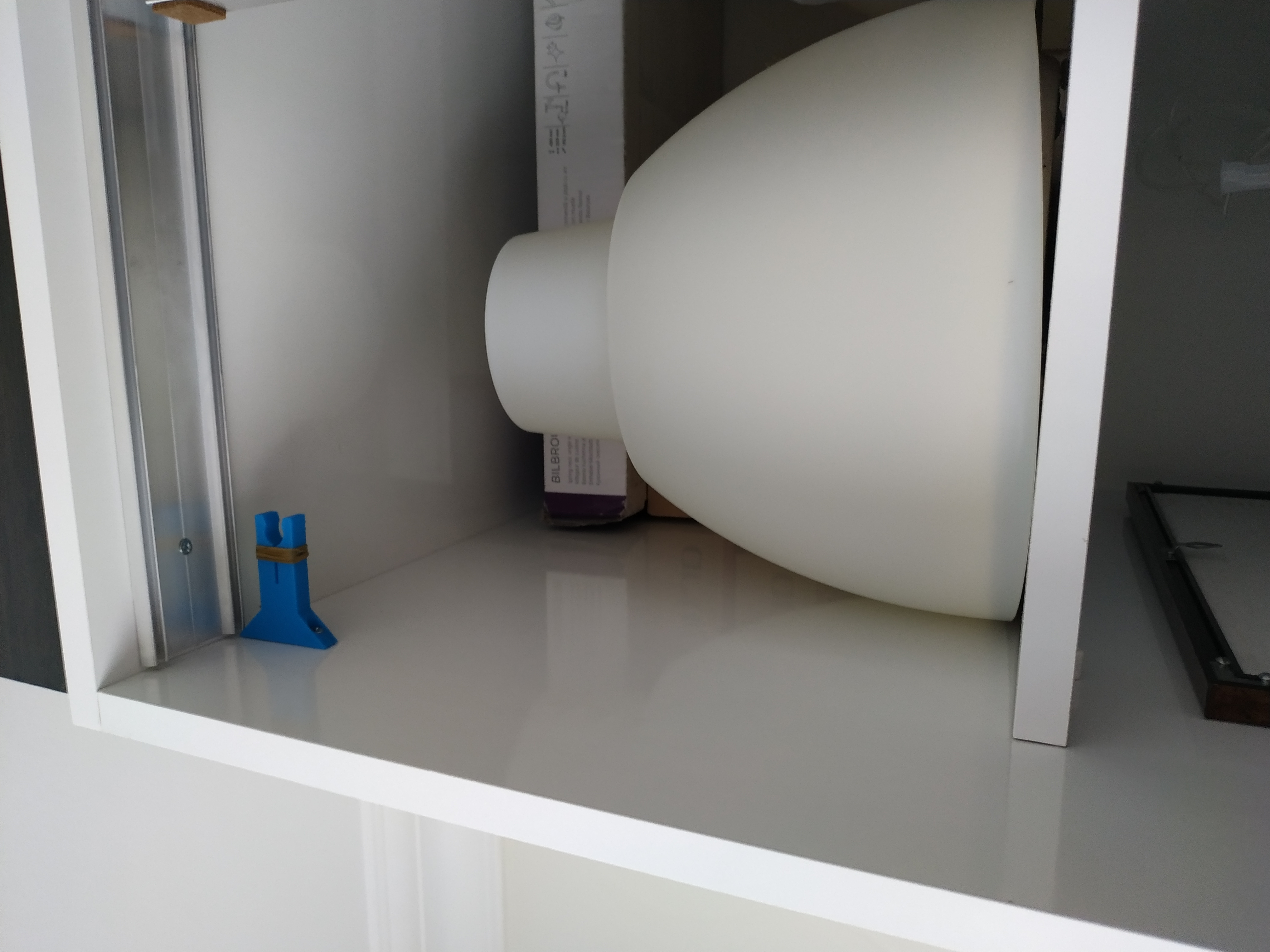 Sliding door stoper