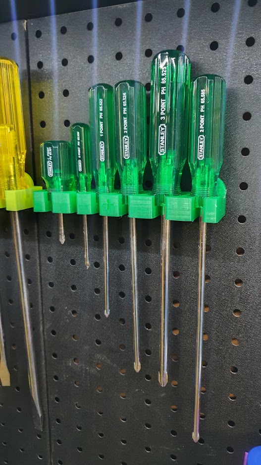 Pegboard Screwdriver Rack (Phillips-head)