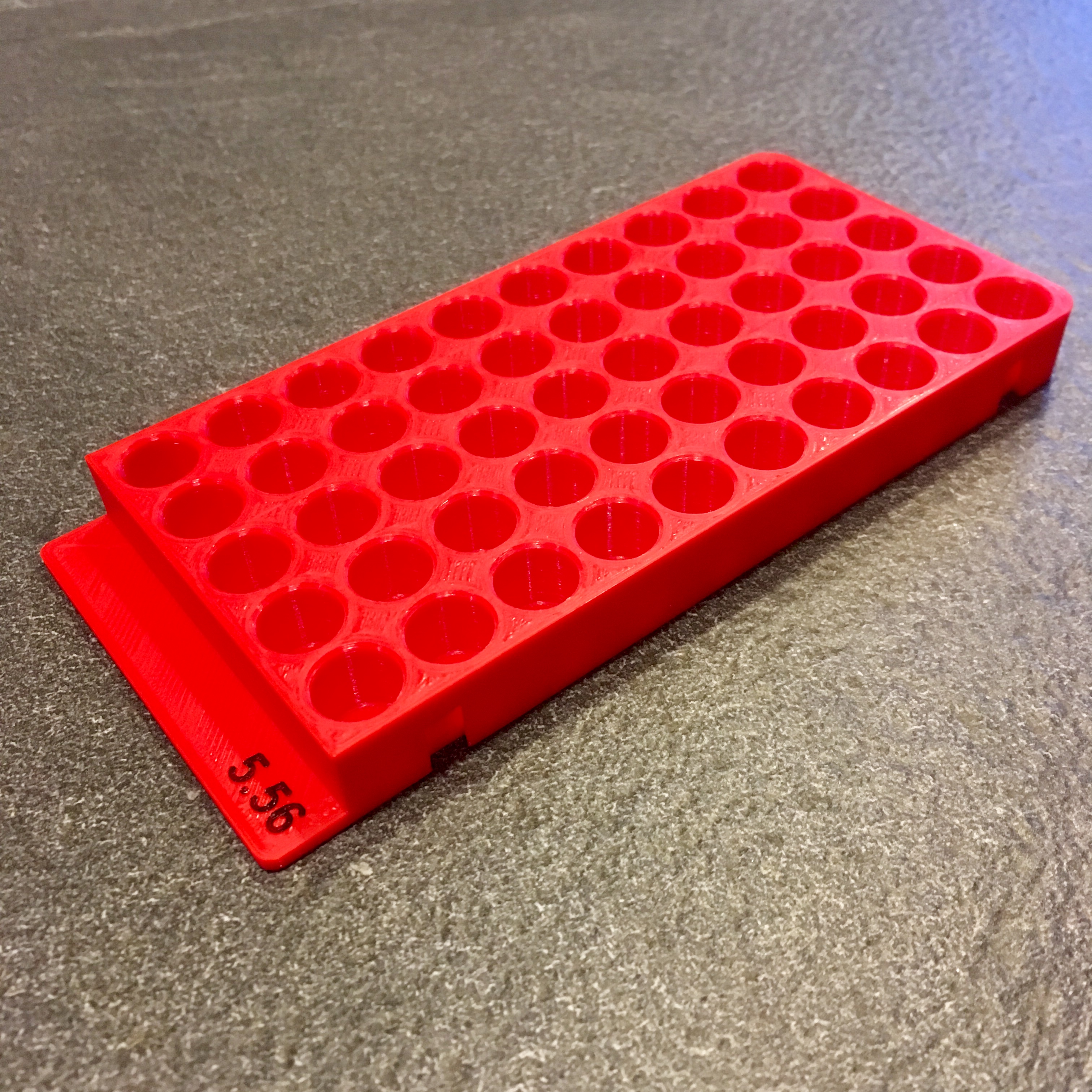 Joinable .223 / 5.56 reloading tray - plateau de rechargement .223 / 5.56 couplable