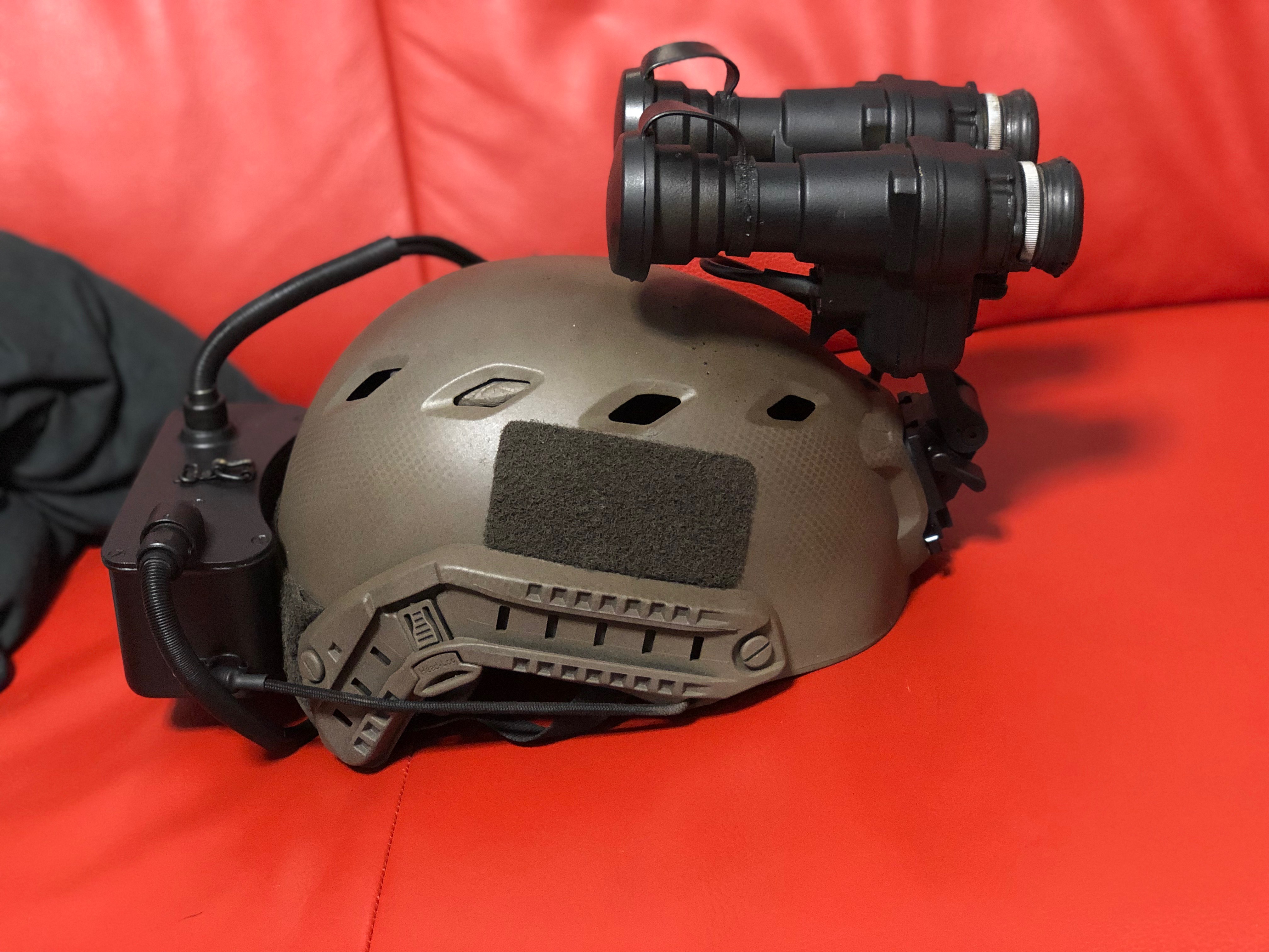 Norotos Rhino Titanium PNV 57E NVG  Converter