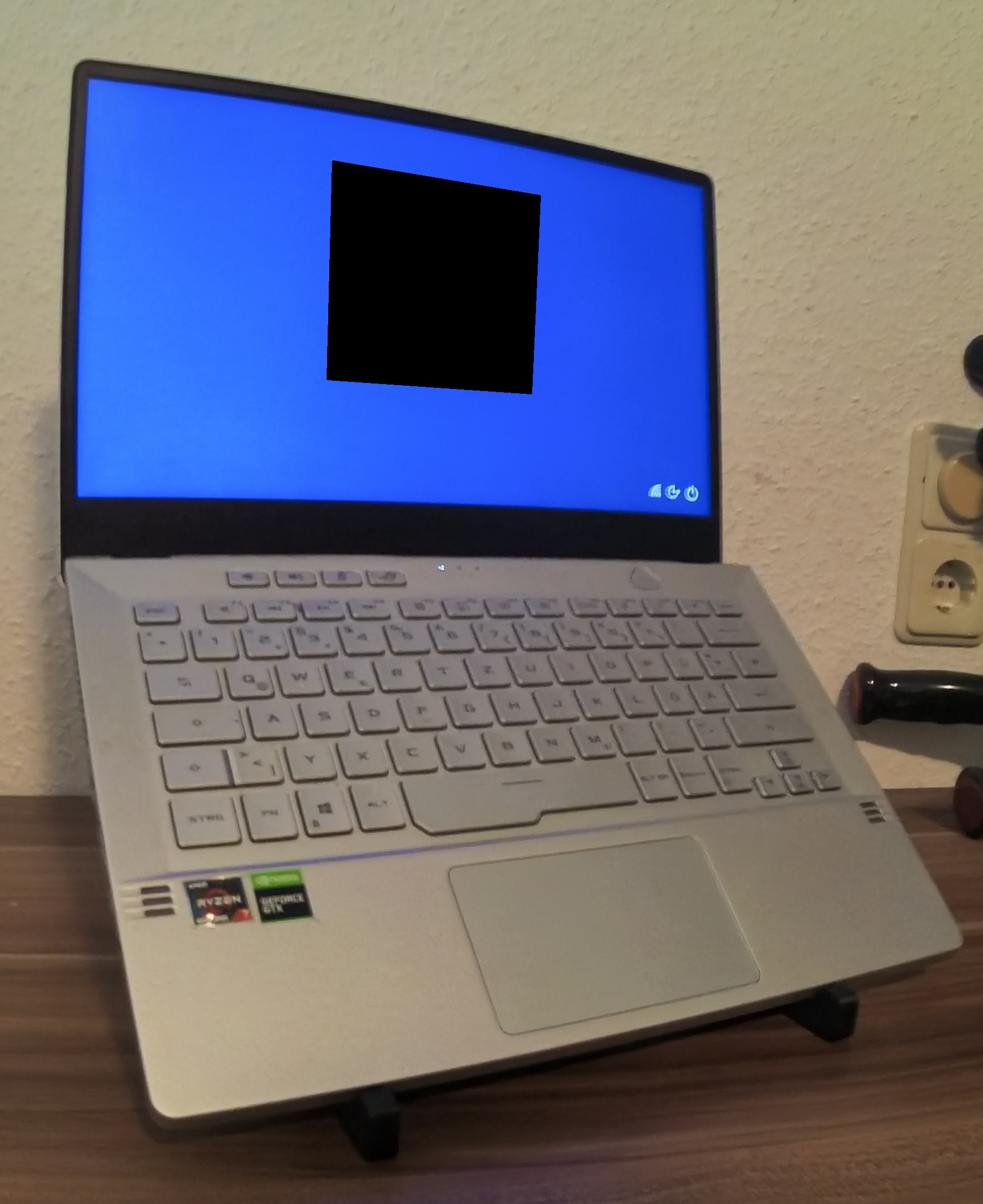 Laptop Ständer (Zephyrus G14)