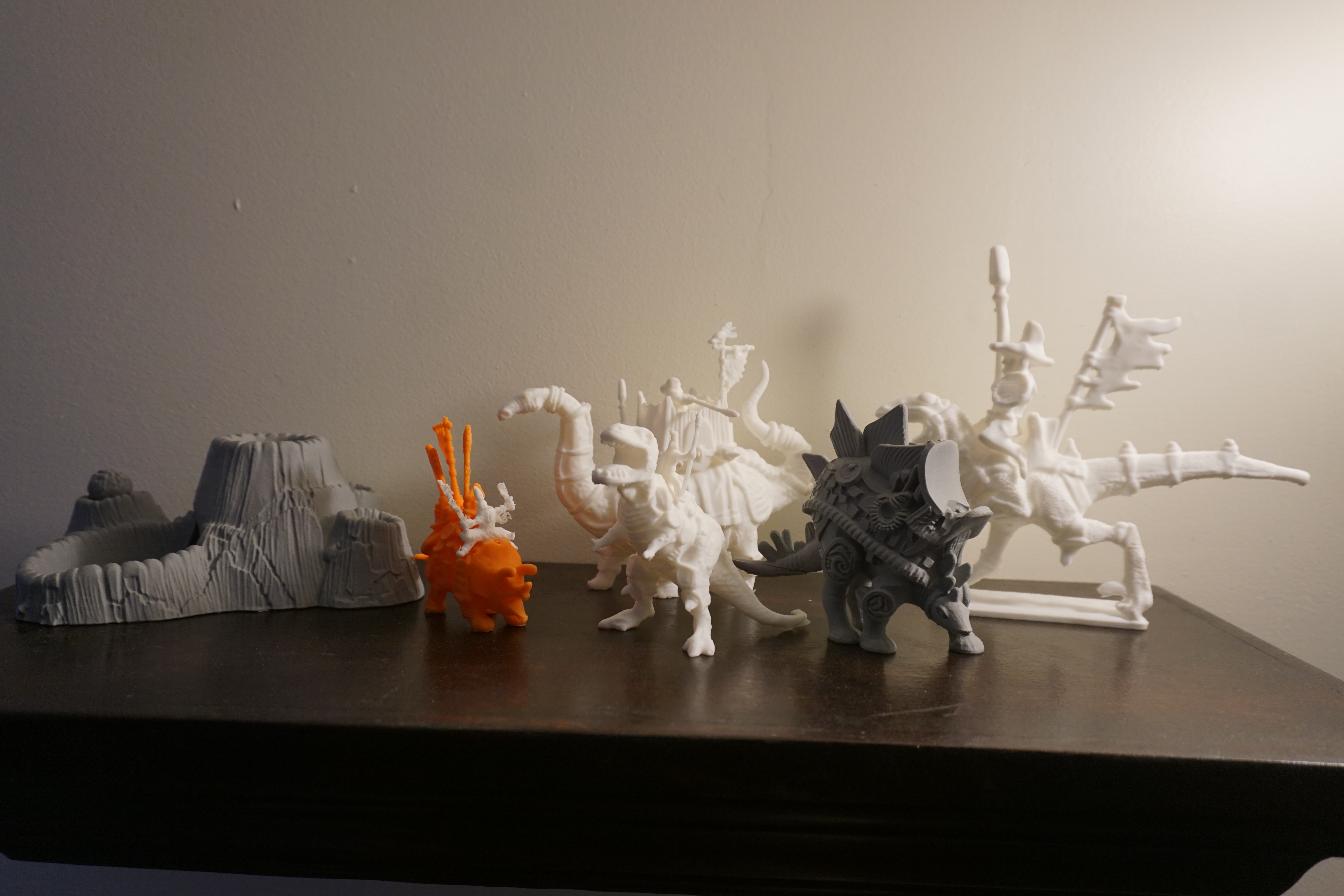 Die Schlacht der Dinosaurier Men and Cards