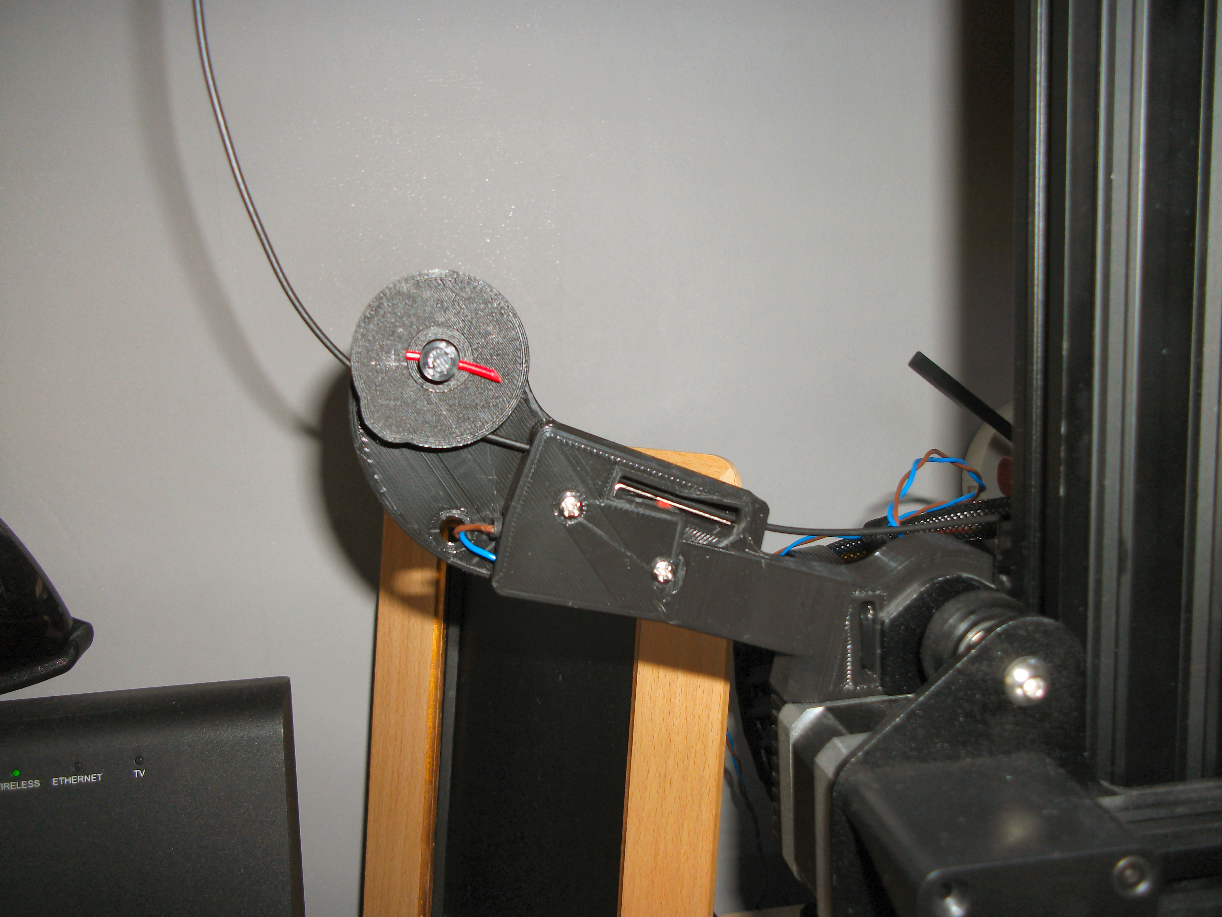 Runout Detector and Filament Guide for Ender 3