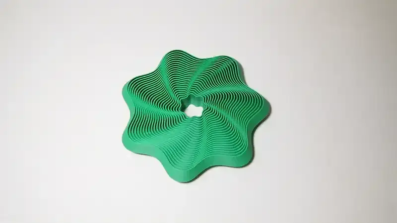 Wavy Fractal Fidget Star - 24 Rings