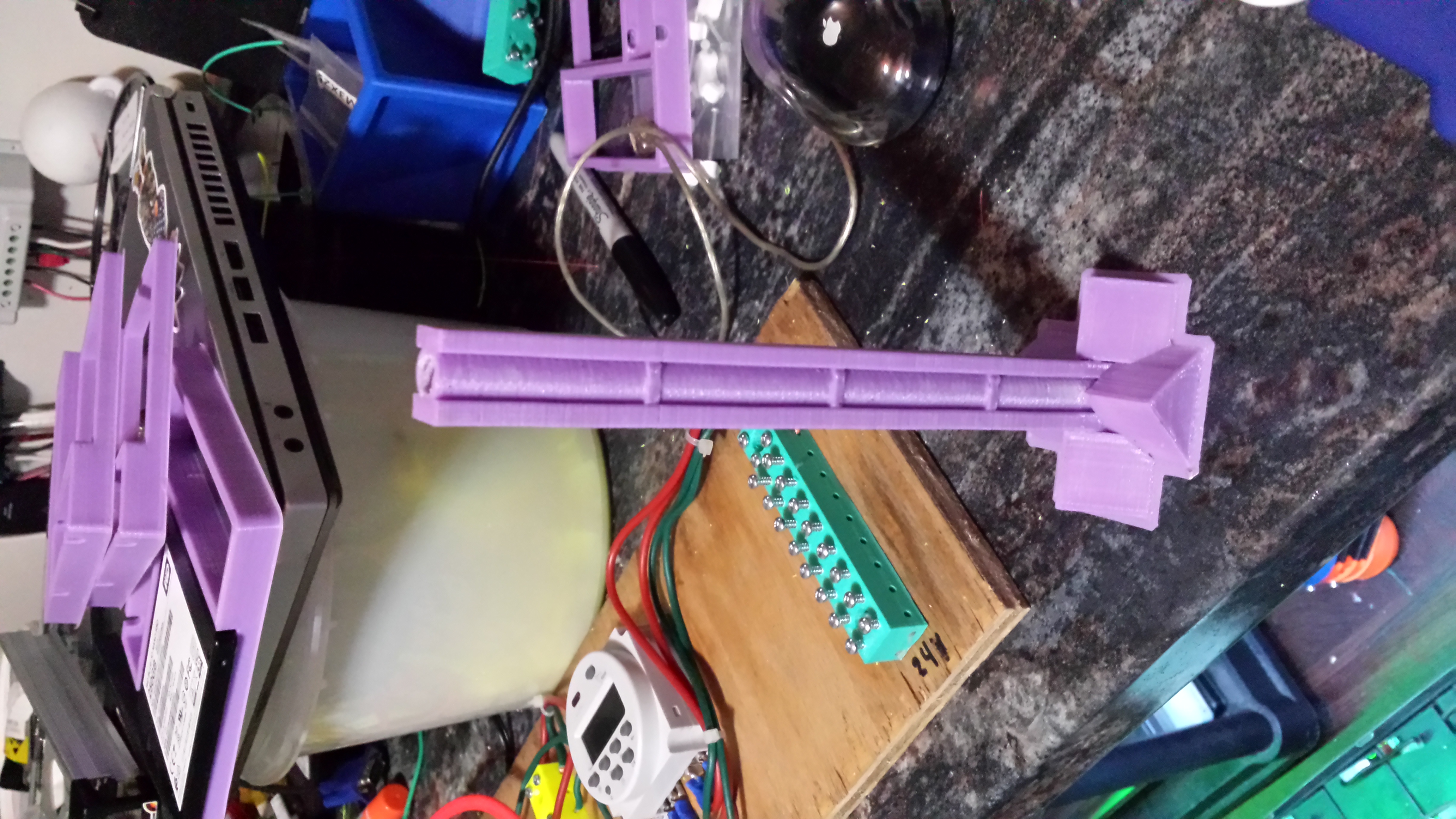 Thread Straightner A8