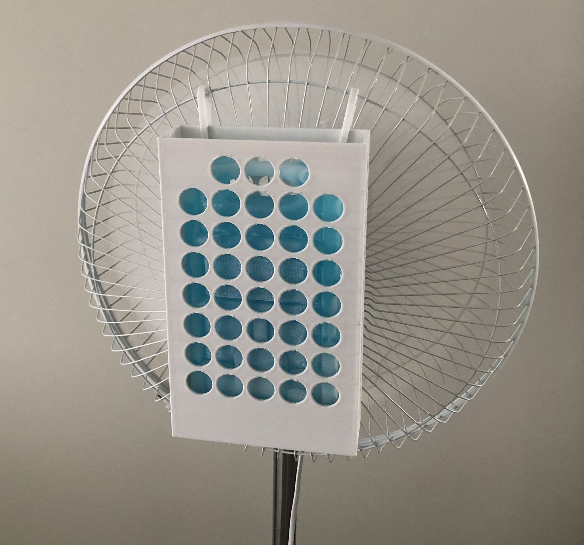 Cooling Air conditioner, ice pack mount for fan
