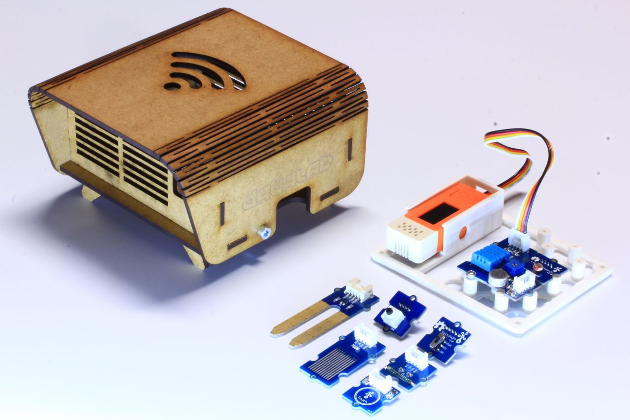 DataLab - IOT station case (M5 Stick C) V1