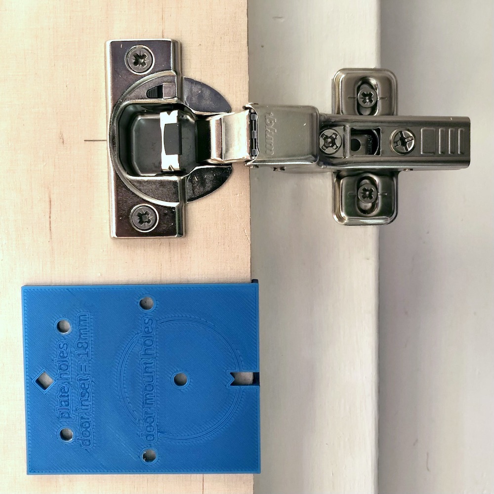 Parametric Blum Hinge Template
