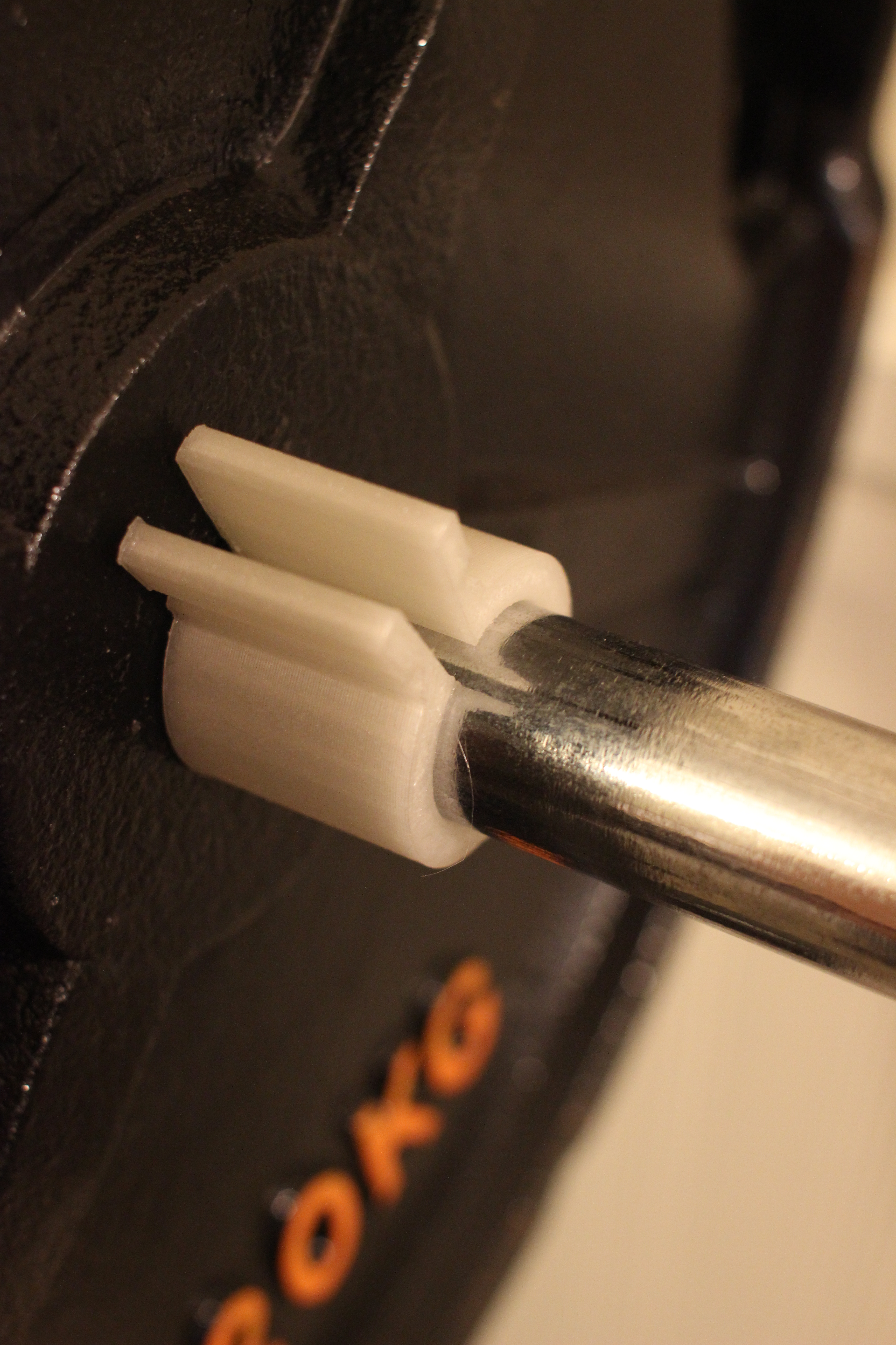 Barbell clip