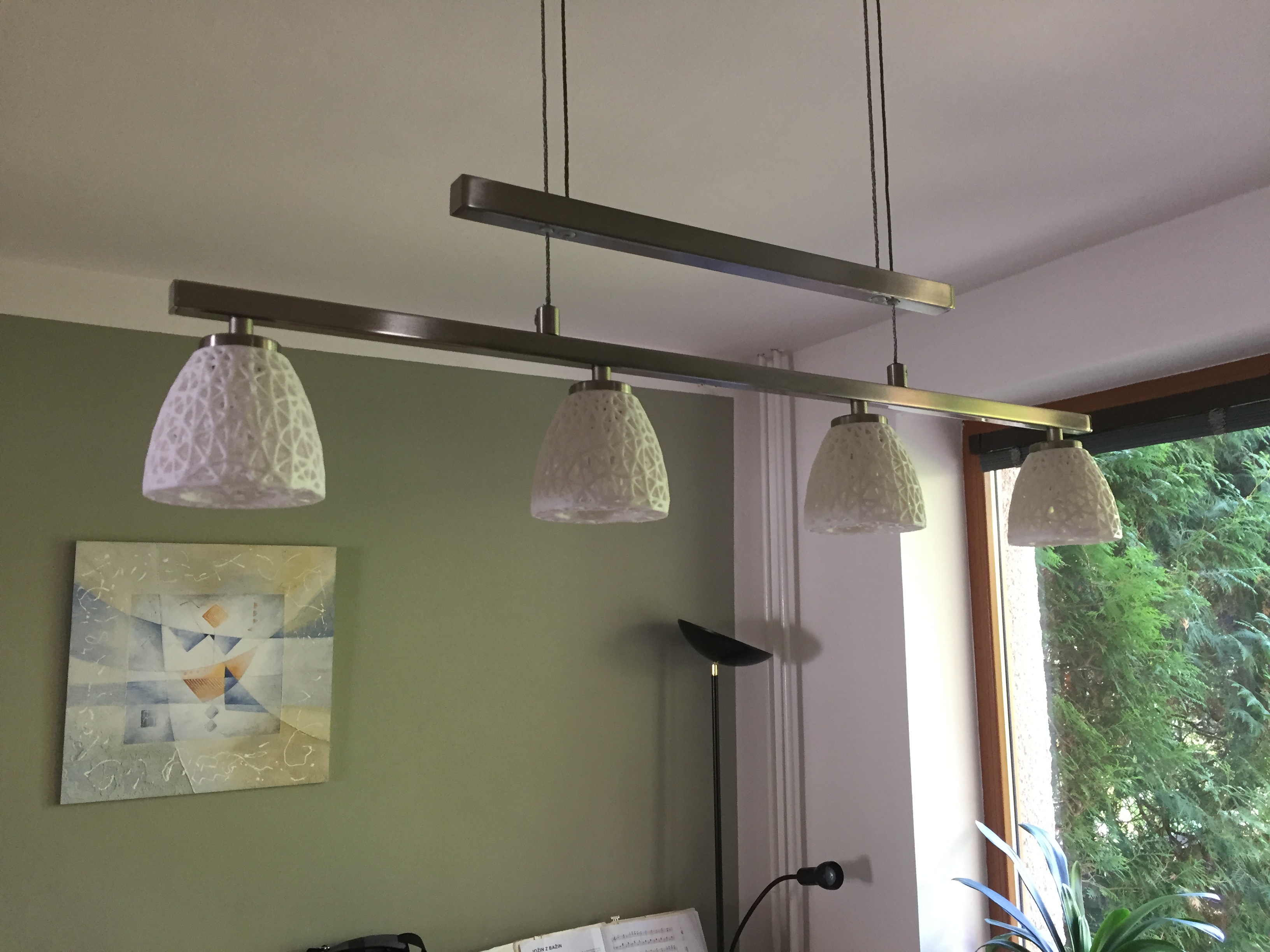 Lamp shade voronoi style