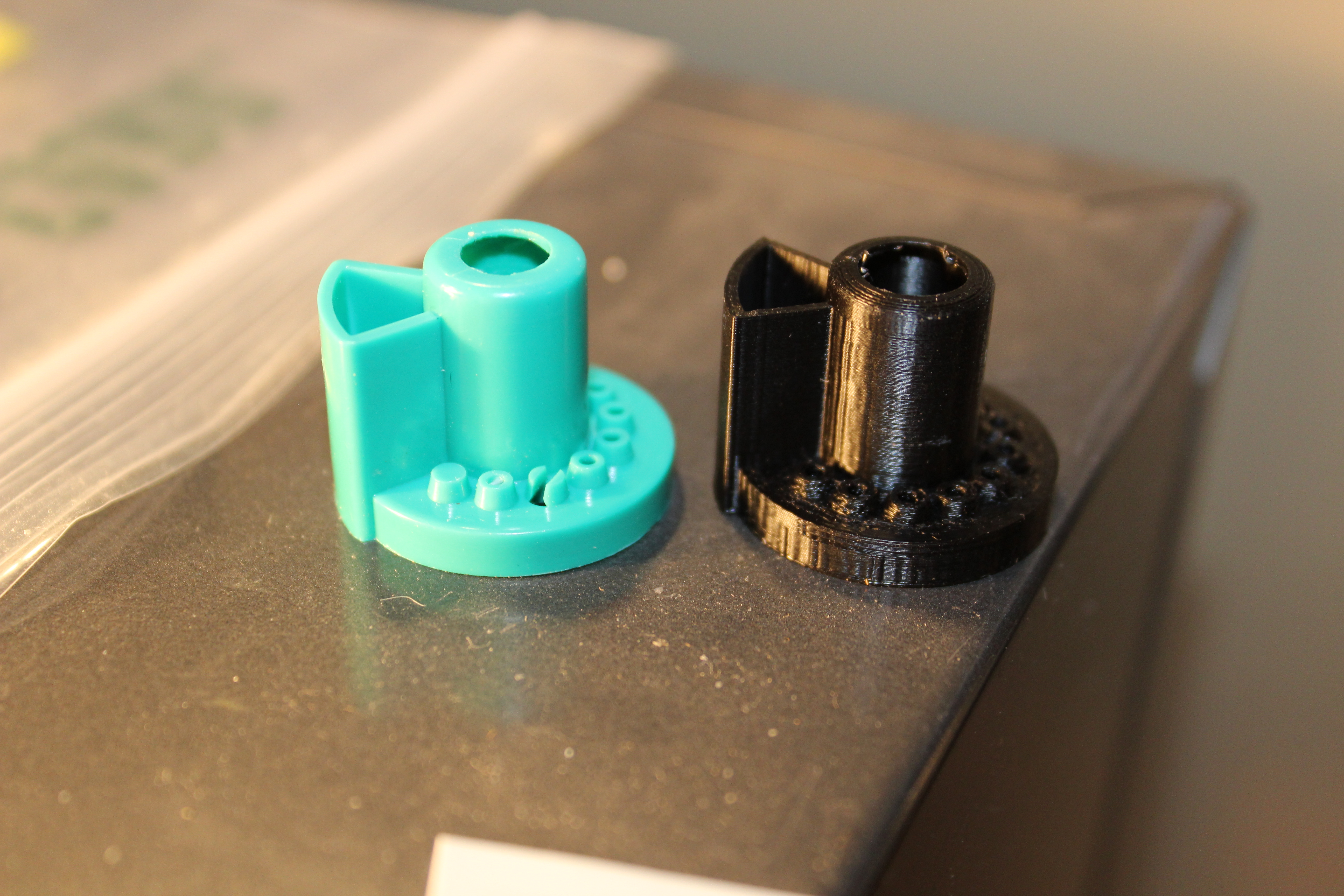 CR-23 CRT connector shell