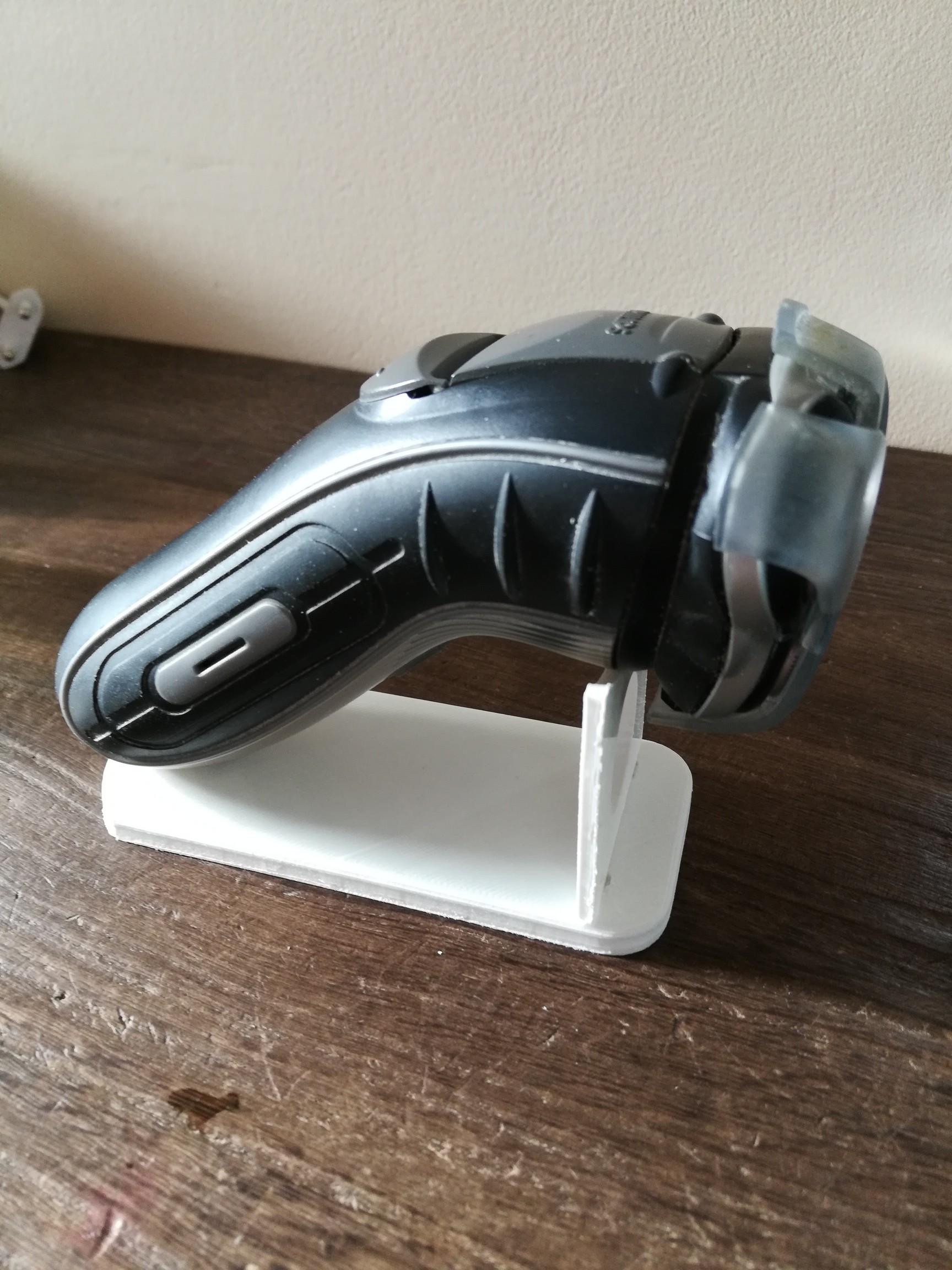 Philips electric shaver holder