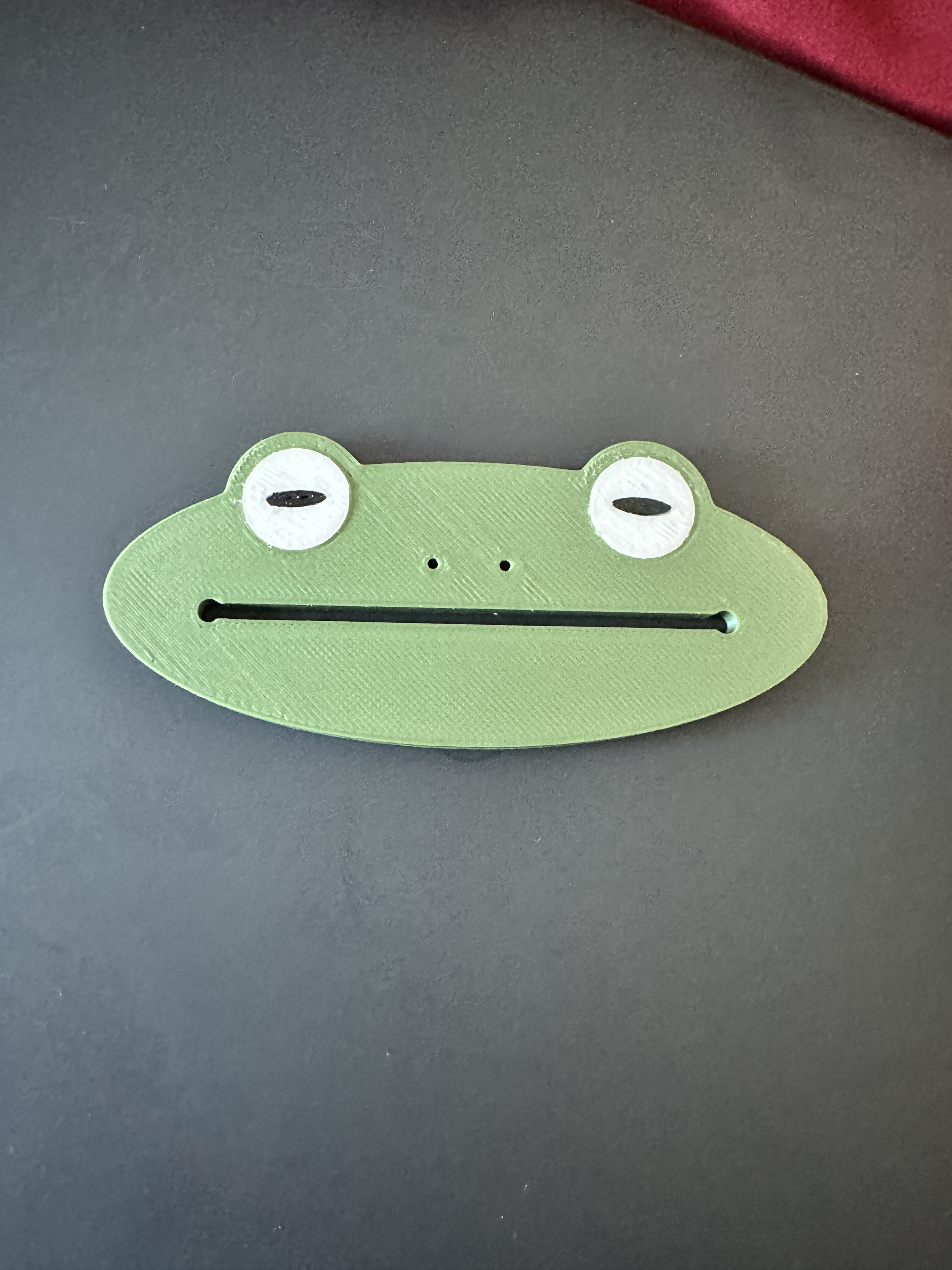 frog neutral tooth paste squeezer