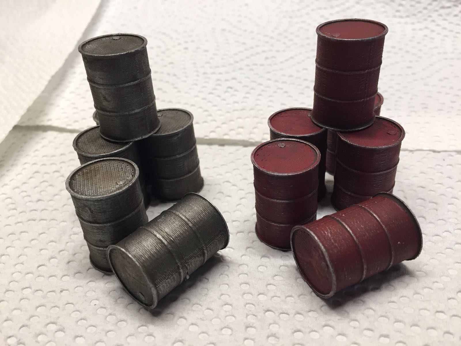Miniature wargamming oil barrel