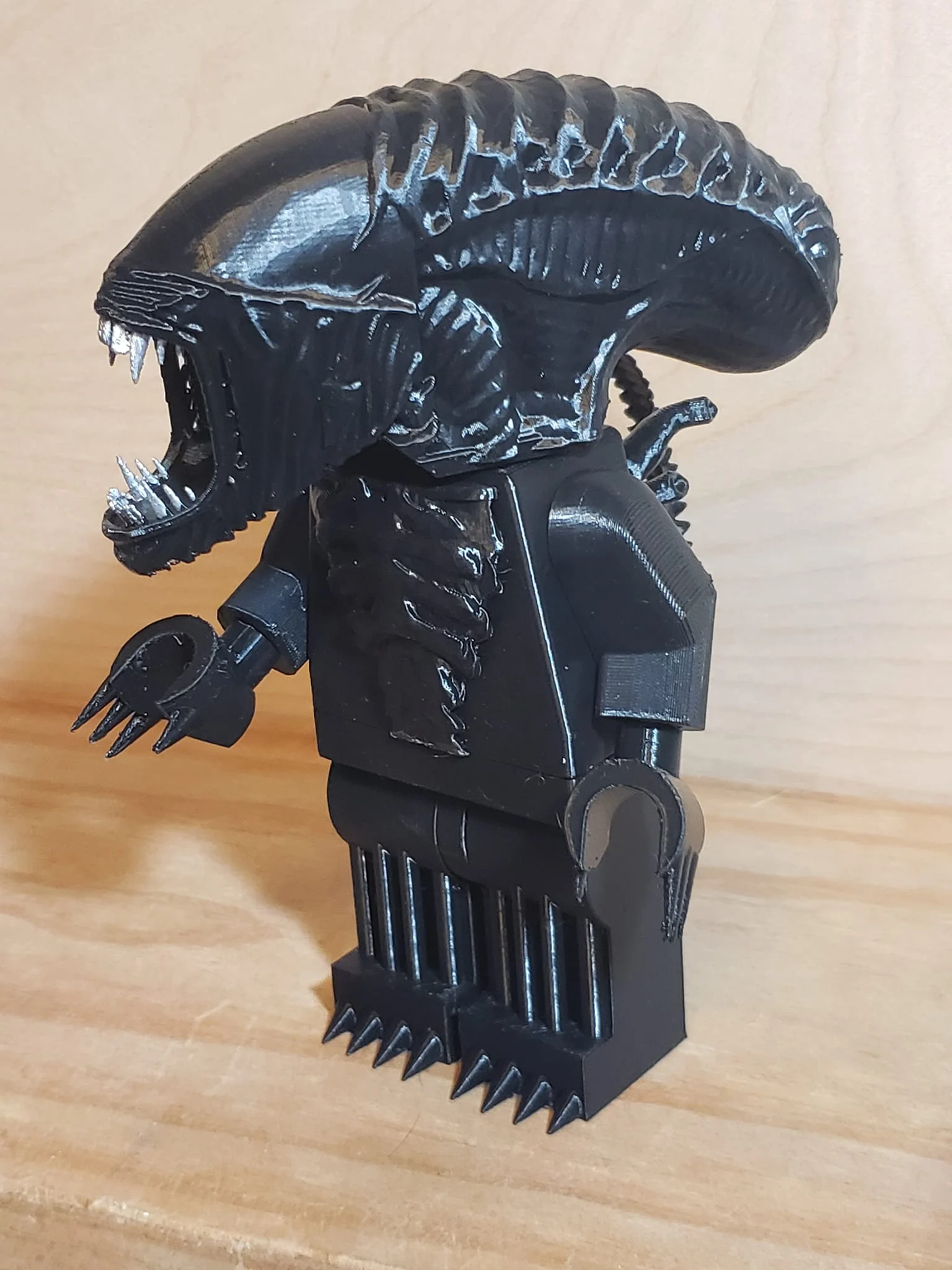 Xenomorph Alien LG LEGO Fig
