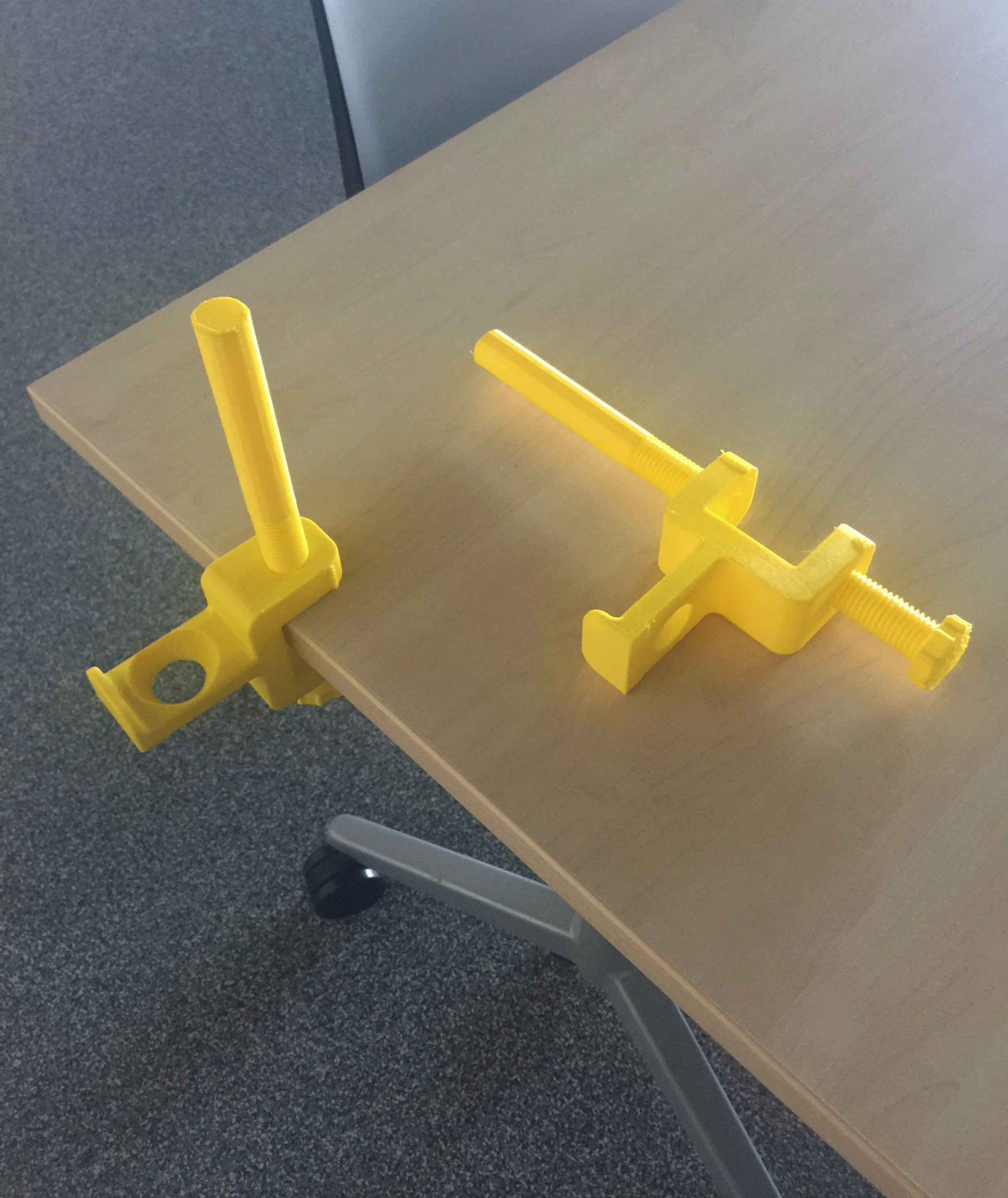 Adjustable Clamp Ping Pong Table Tennis Net Holder